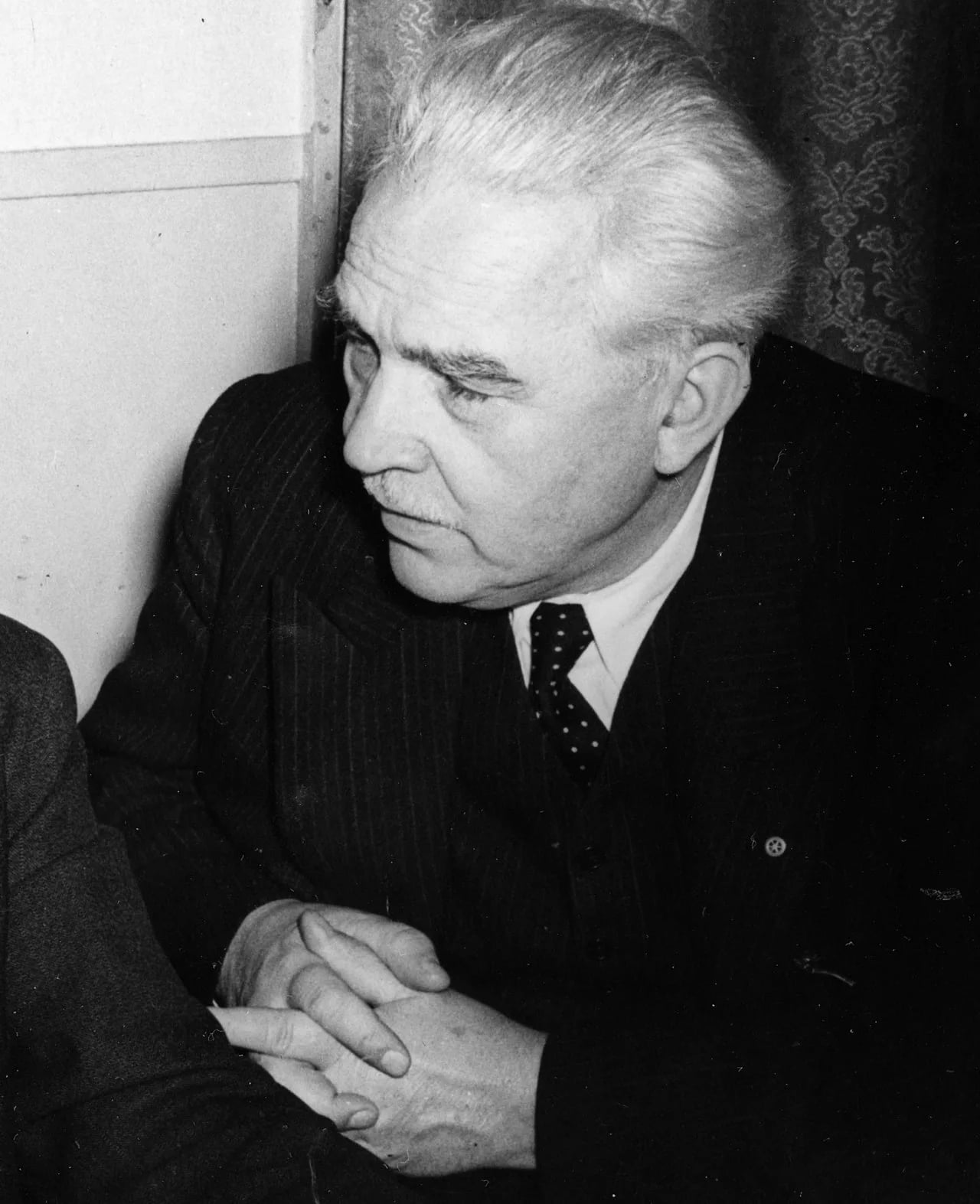 Portrait of Anders V. Diös (1891–1986) – memorial page