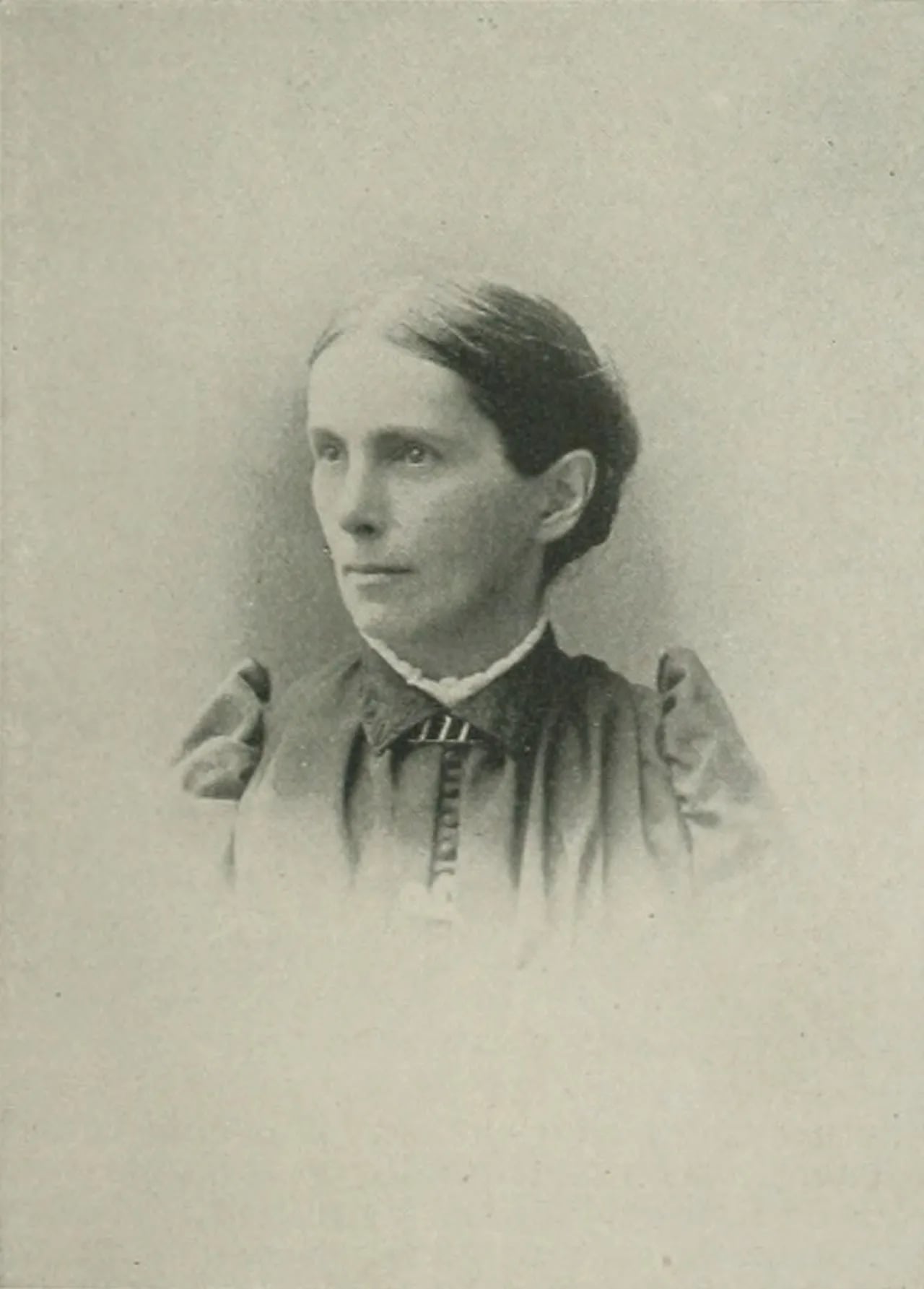 Portrait of Esther Pritchard (1840–1900) – memorial page