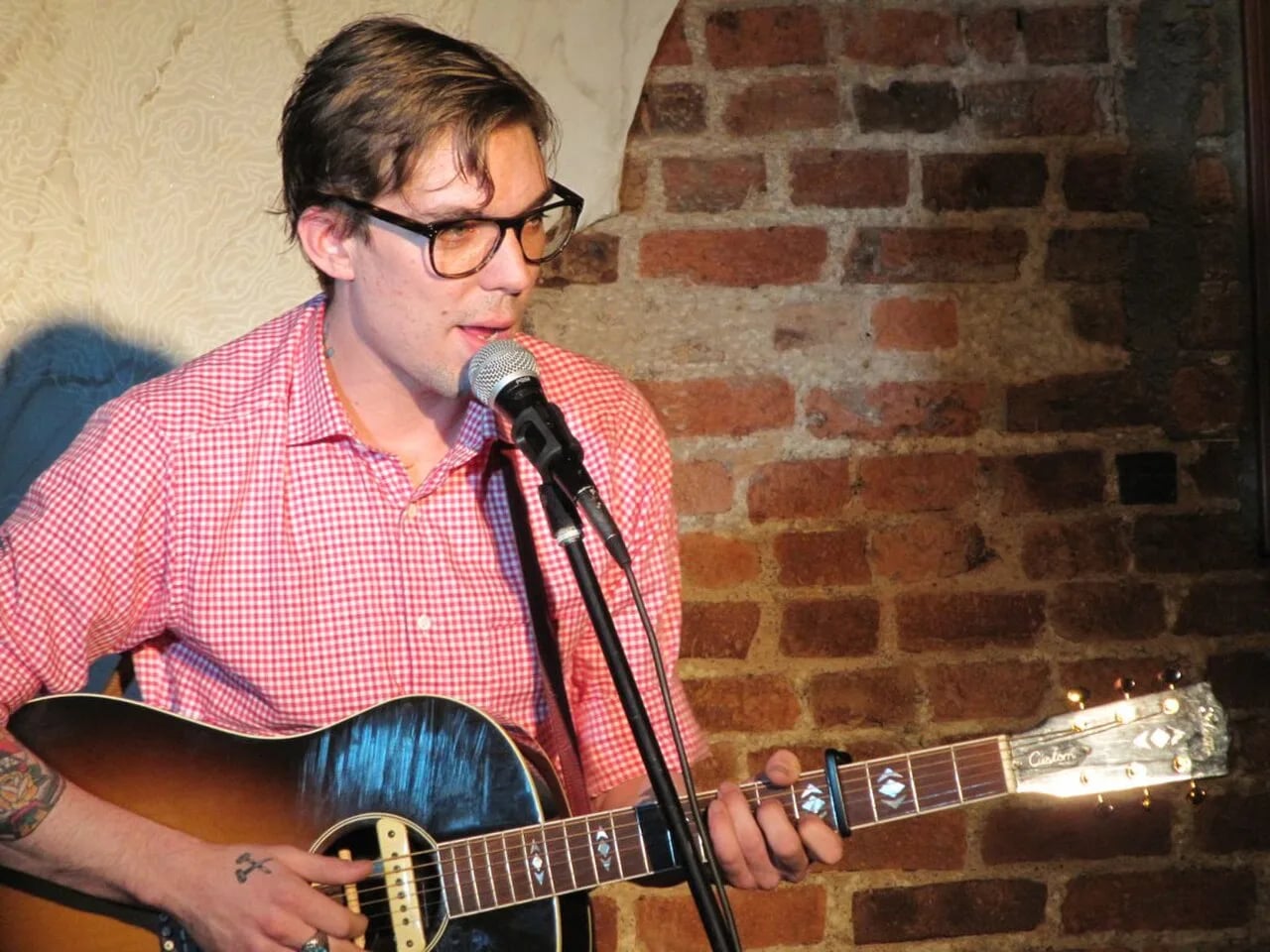 Porträt von Justin Townes Earle (1982–2020) – Gedenkseite