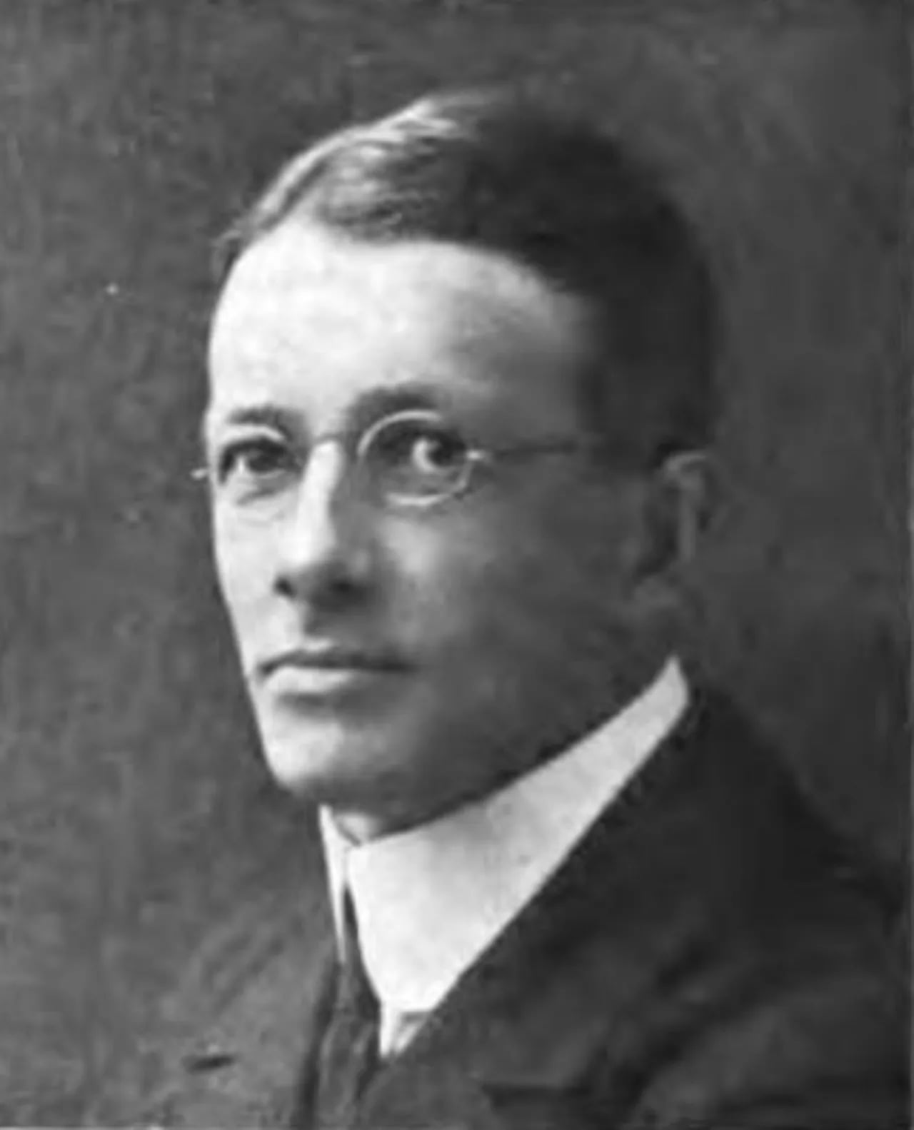 Portrait of H. H. Couzens (1877–1944) – memorial page