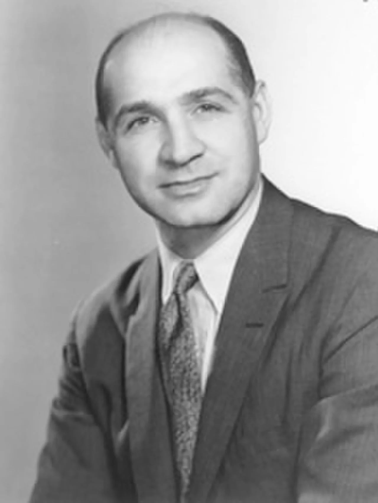 Porträt von Emilio Daddario (1918–2010) – Gedenkseite