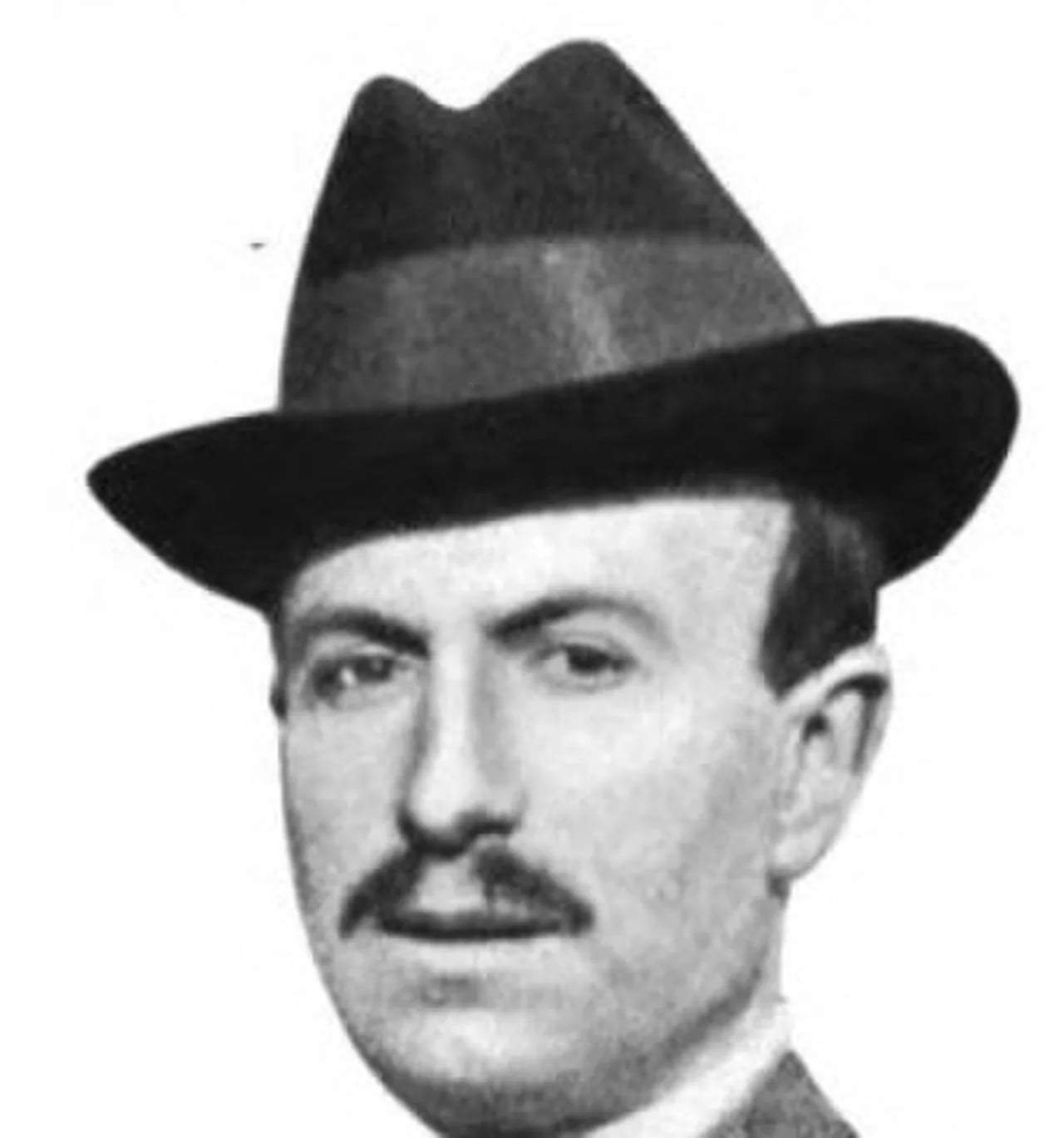 Portrait of Frederick Richard Simms (1863–1944) – memorial page