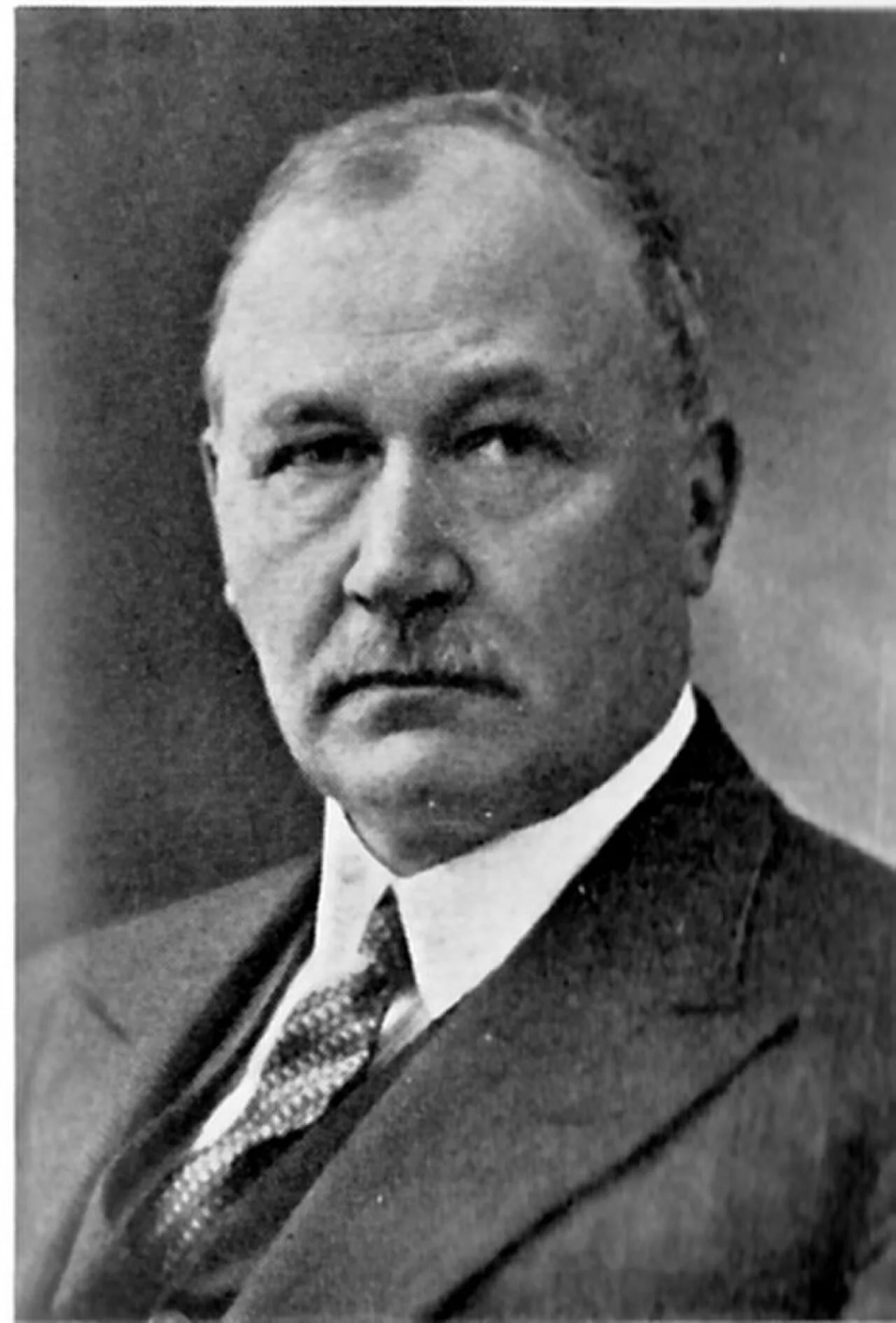 Portrait of Haakon Hauan (1871–1961) – memorial page