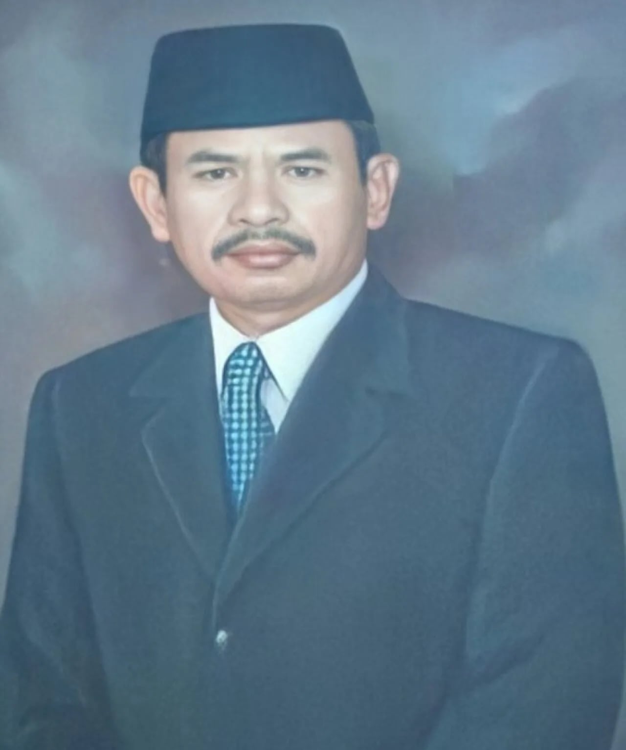 Portrait of Fauzi Siin (1942–2017) – memorial page