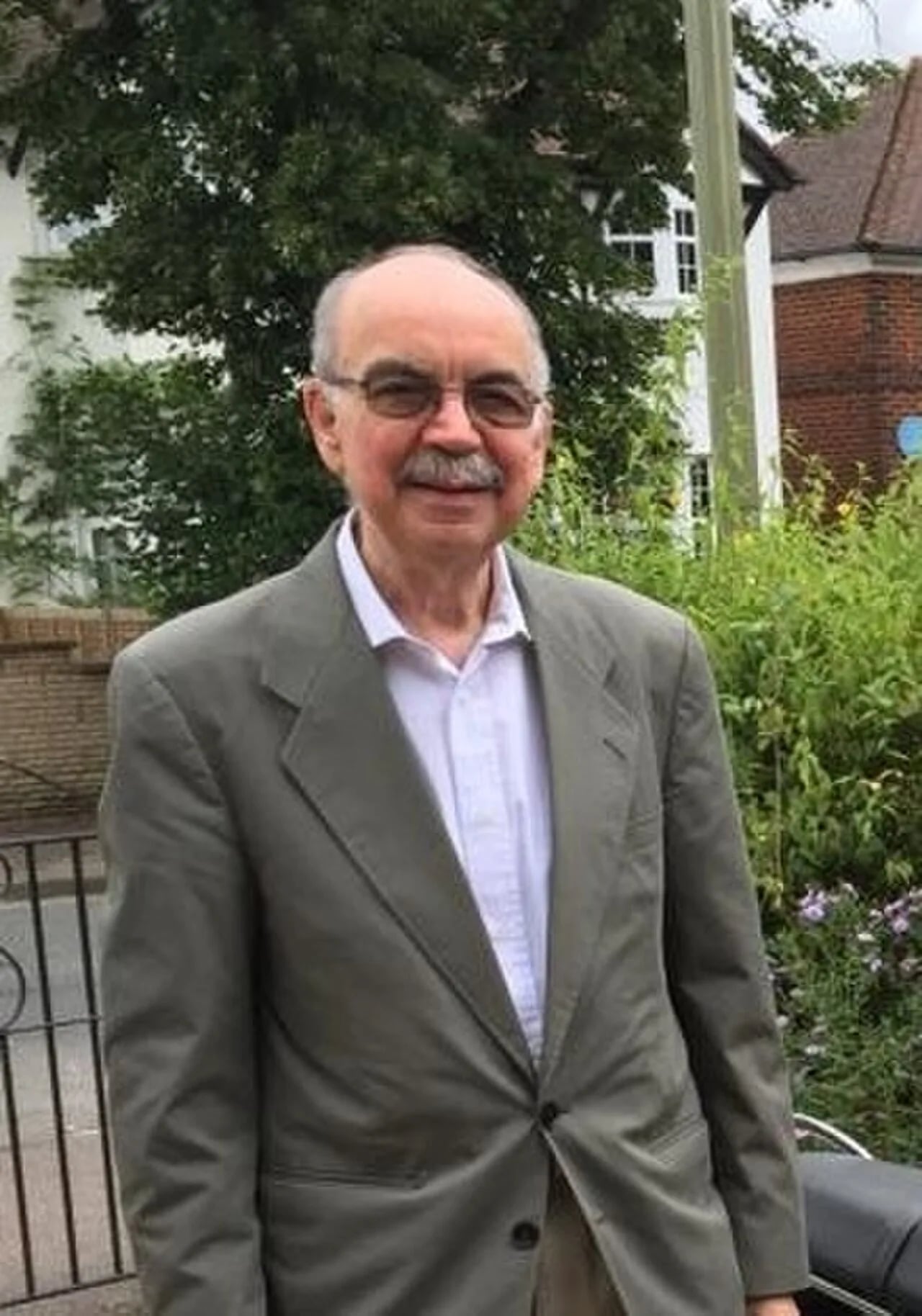 Portrait of Raghid Solh (1942–2017) – memorial page
