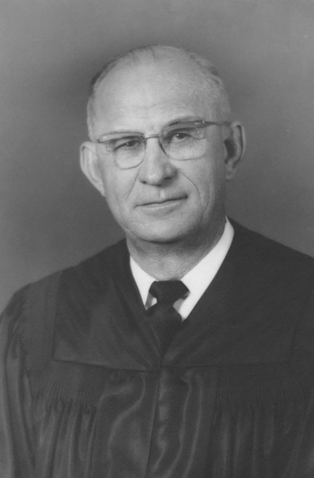 Portrait of Harlan Hobart Grooms (1900–1991) – memorial page