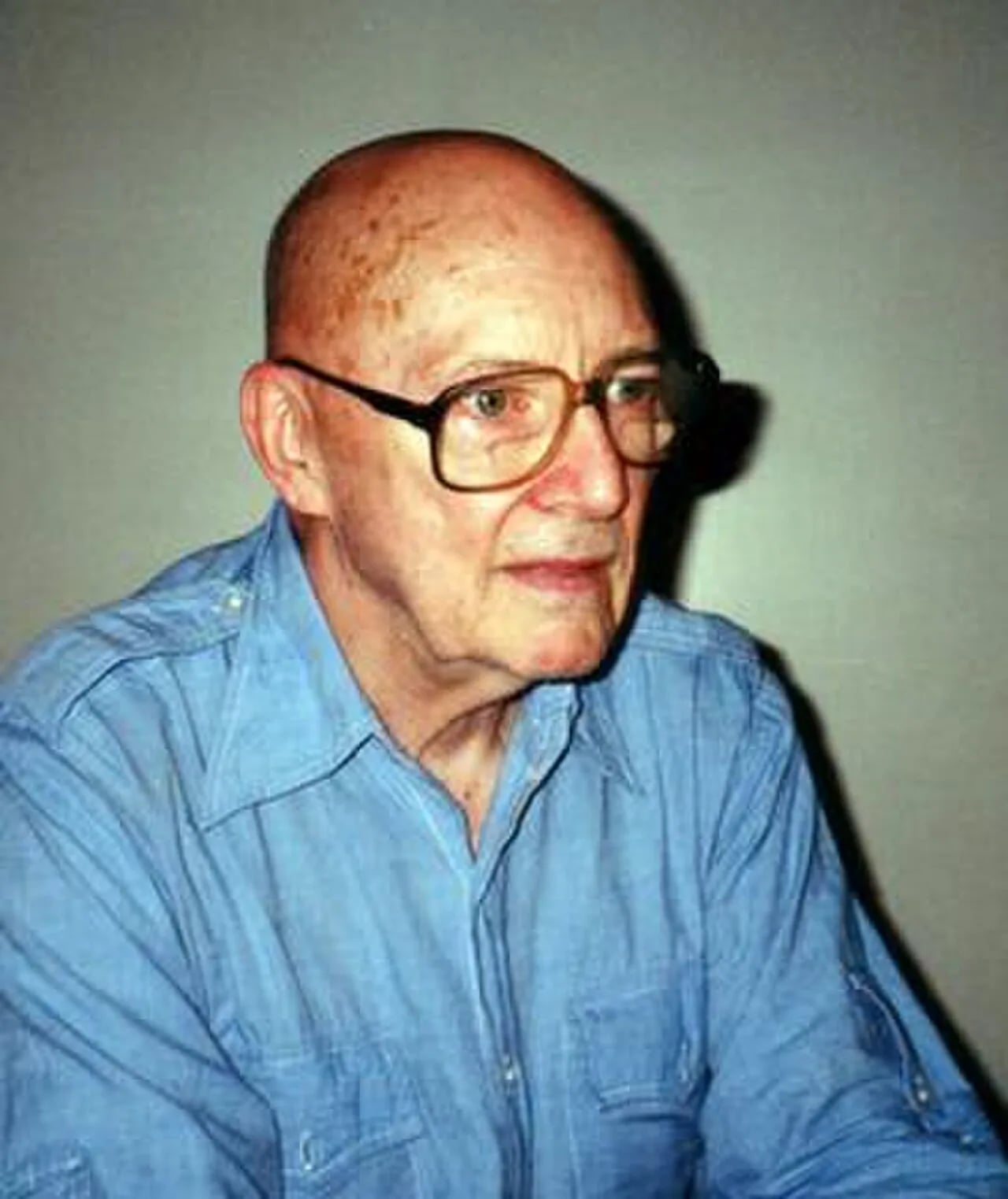 Porträt von Thomas Patrick Norton II (1920–2011) – Gedenkseite