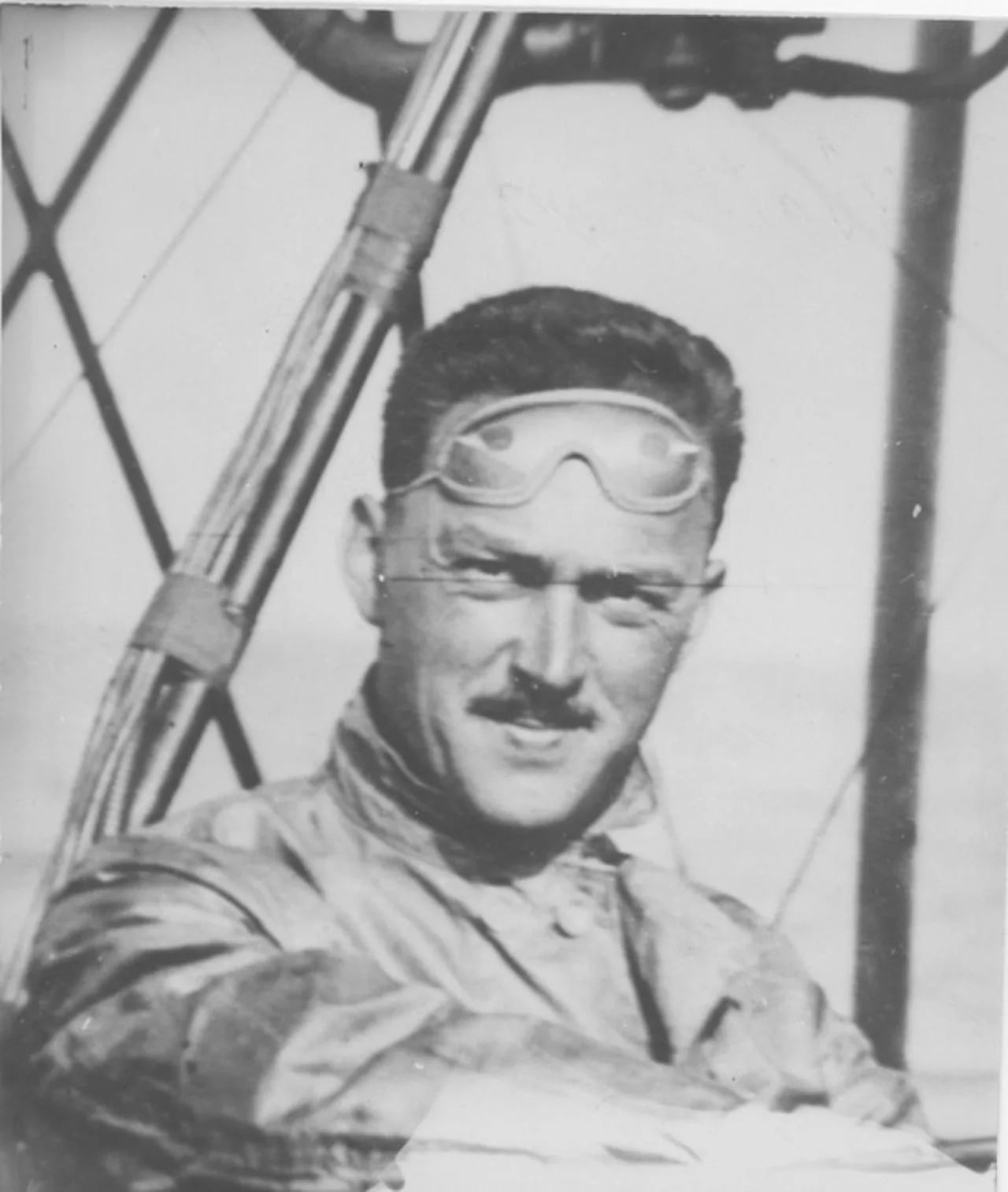 Porträt von Harold Dewolf Kantner (1886–1973) – Gedenkseite