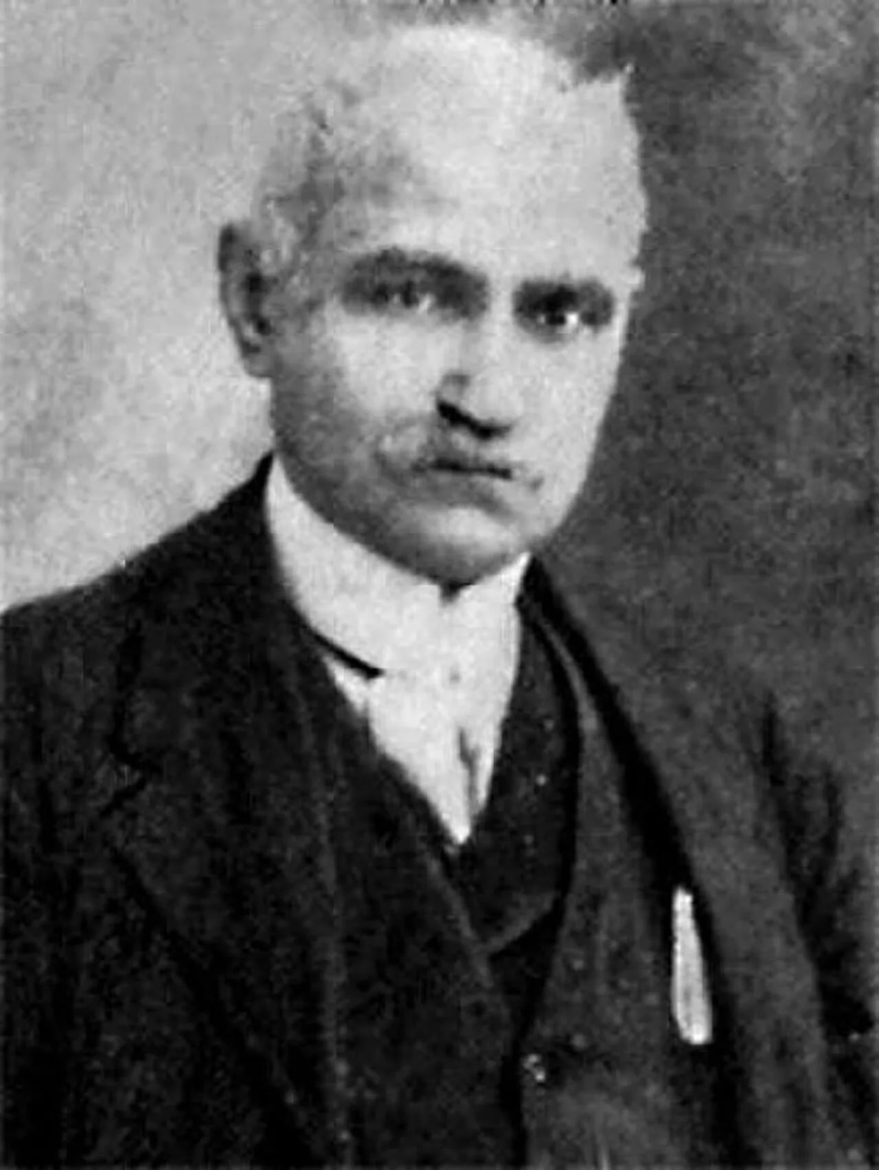 Portrait of Victor Coissac (1867–1941) – memorial page