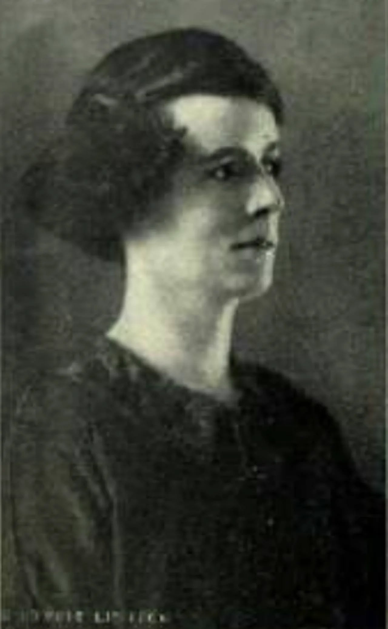 Portrait of Annie Langstaff (1887–1975) – memorial page