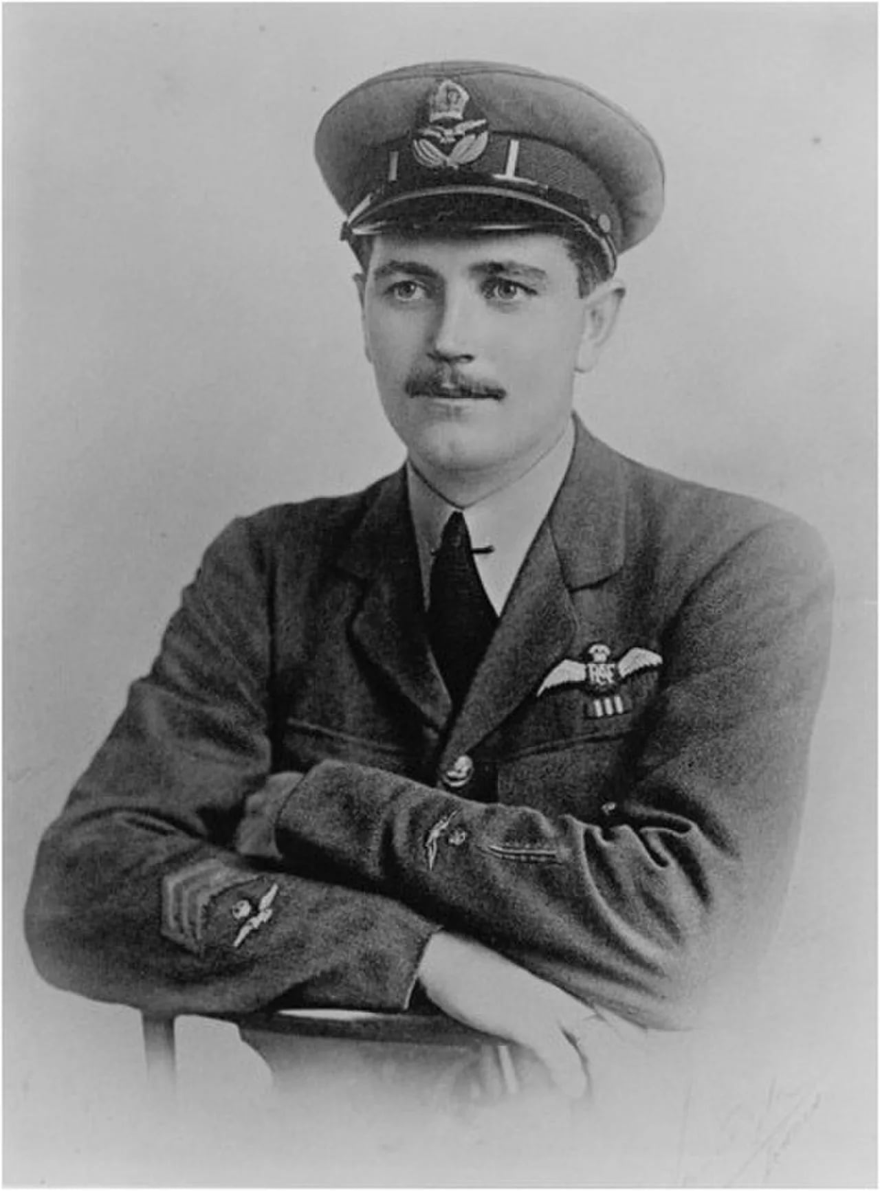 Portrait of Harold Leslie Edwards (1893–1951) – memorial page