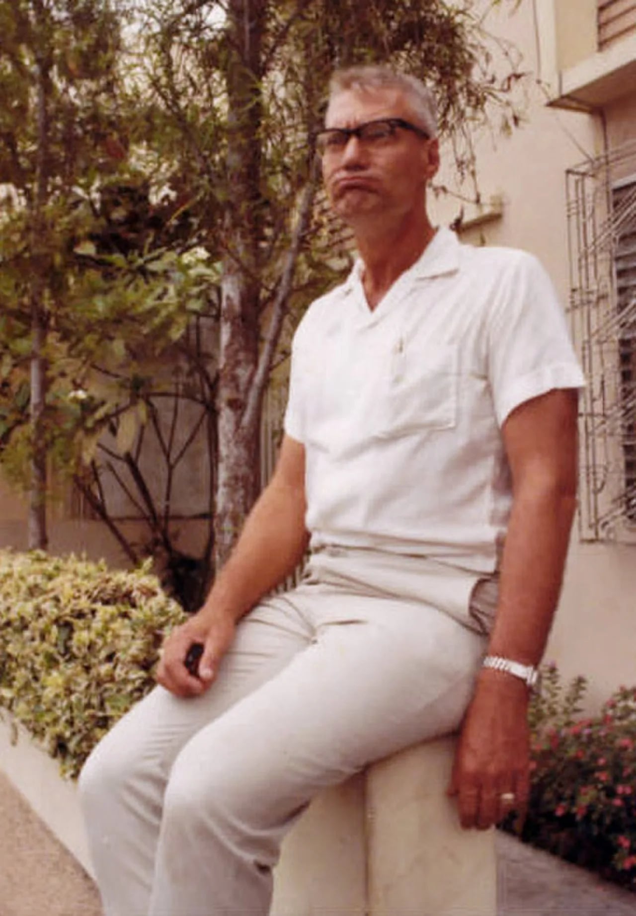 Portrait of Harold Loesch (1926–2011) – memorial page