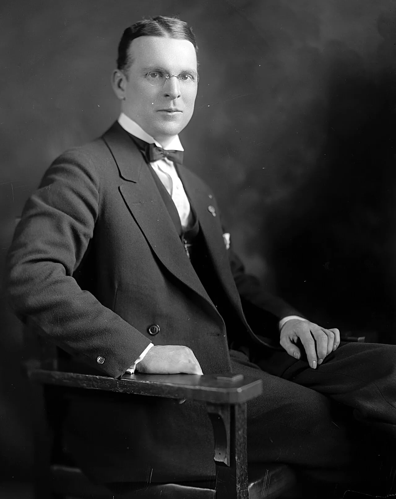 Porträt von Harold S. Tolley (1894–1956) – Gedenkseite
