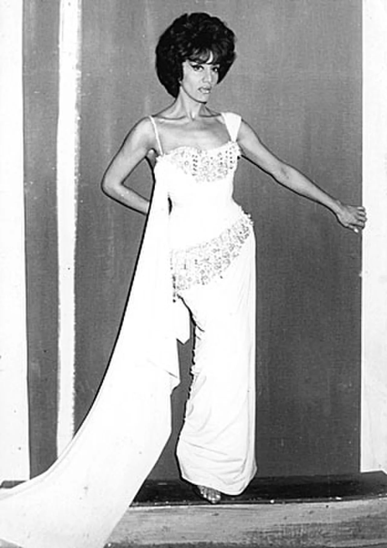 Portrait of Alba Solís (1927–2016) – memorial page