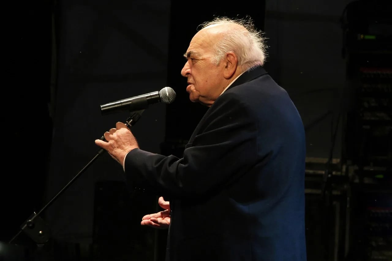 Porträt von Alberto Podestá (1924–2015) – Gedenkseite