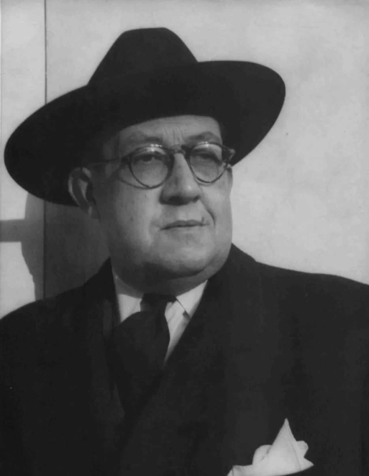 Portrait of Alberto Romero (1896–1981) – memorial page