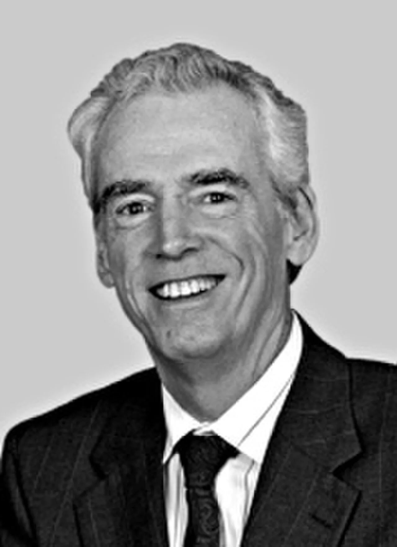 Portrait of Harris W. Fawell (1929–2021) – memorial page