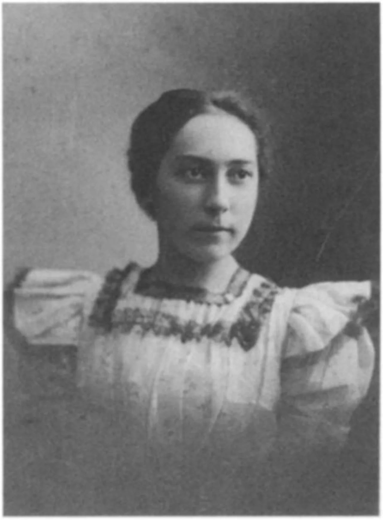 Porträt von Julia Pettee (1872–1967) – Gedenkseite