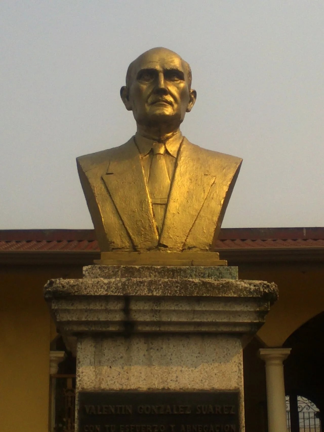 Porträt von Valentín González Suárez (1893–1968) – Gedenkseite