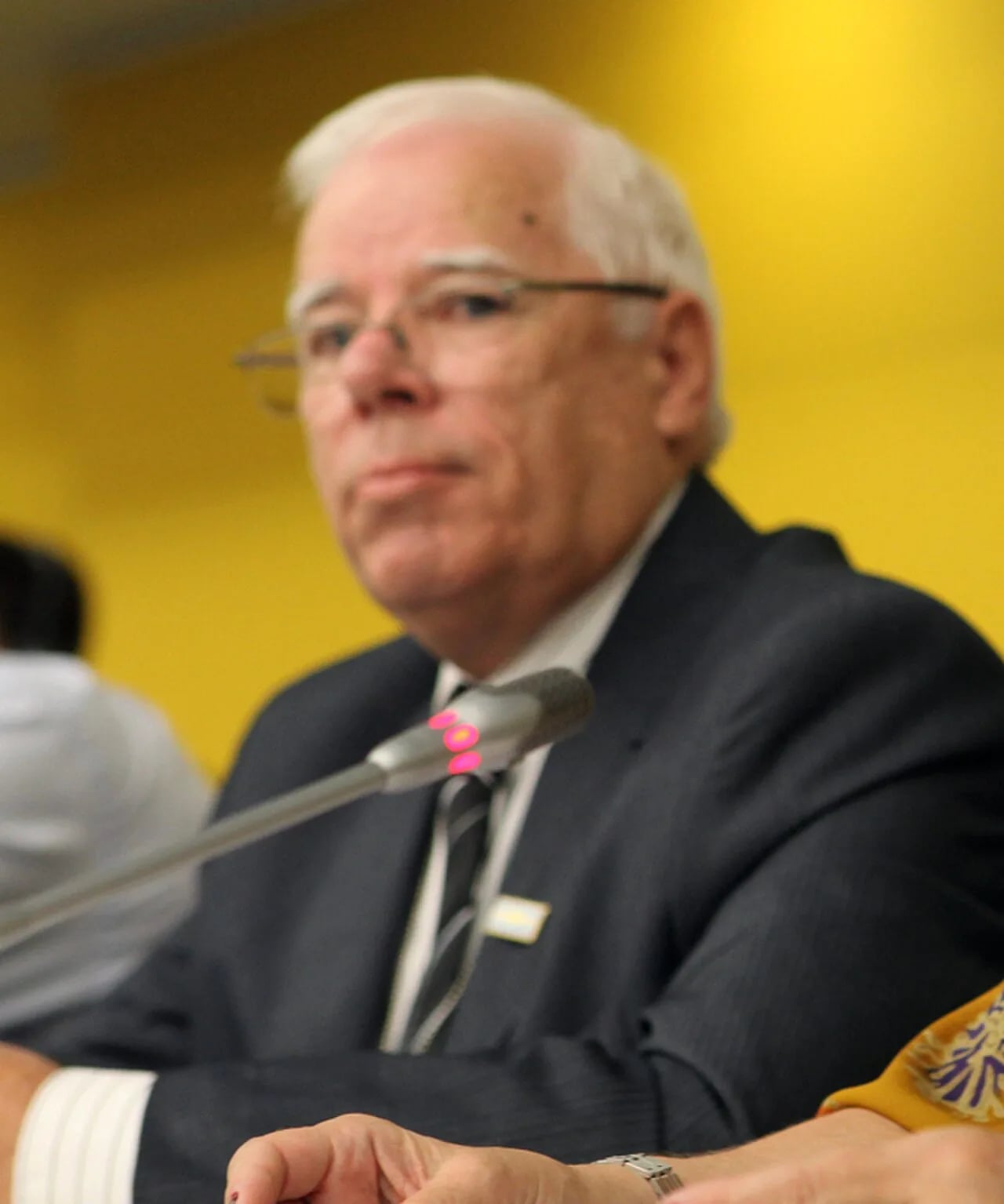 Porträt von Alejandro Betts (1947–2020) – Gedenkseite