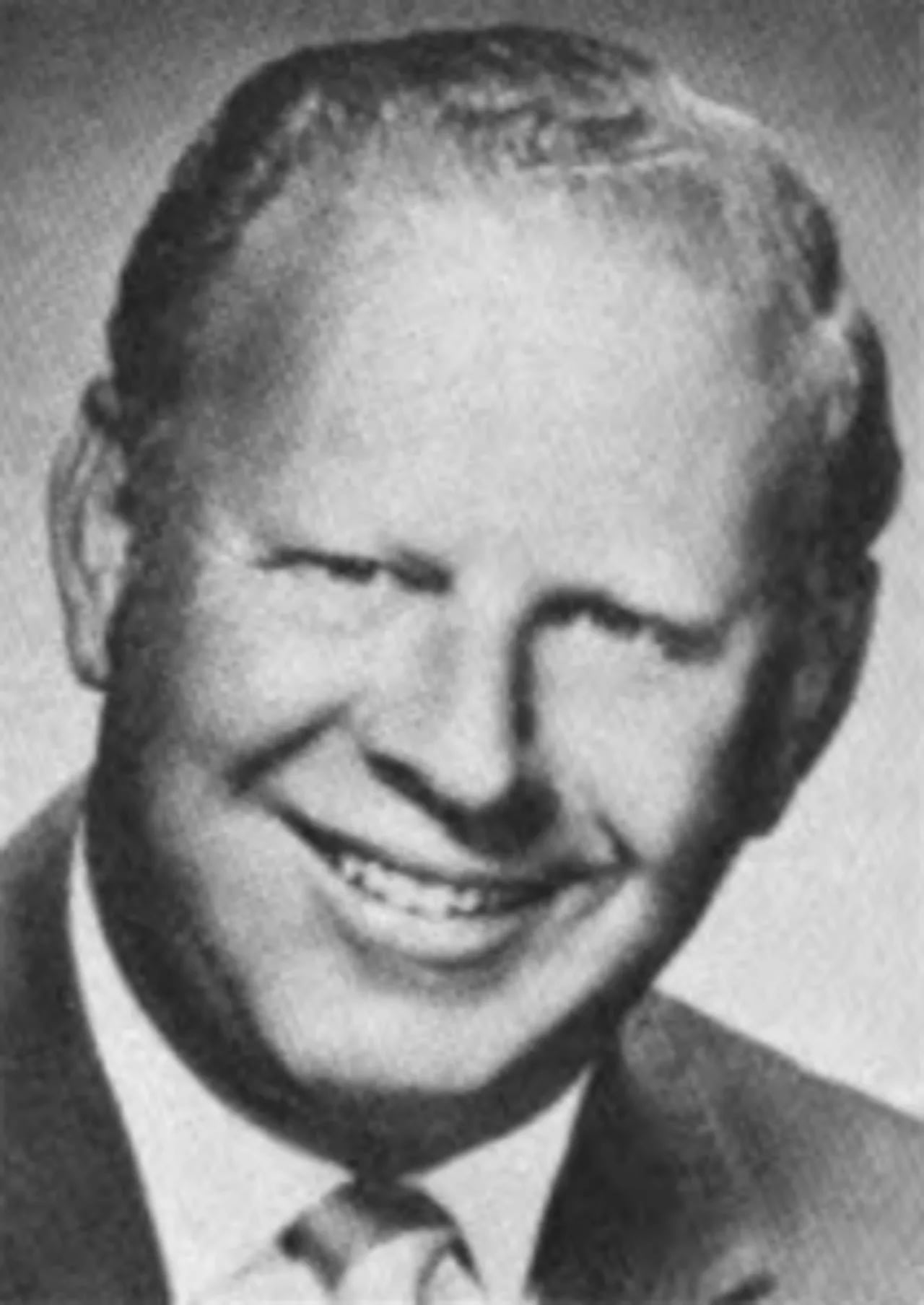 Portrait of Harry A. DeMaso (1921–2015) – memorial page