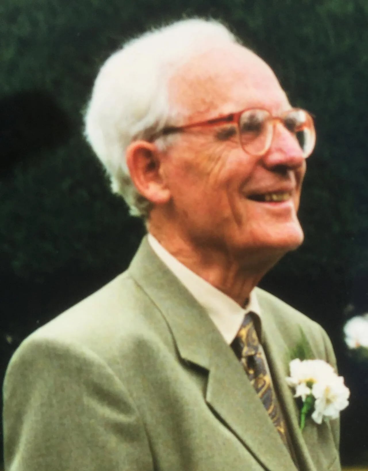 Portrait of Harry Blamires (1916–2017) – memorial page