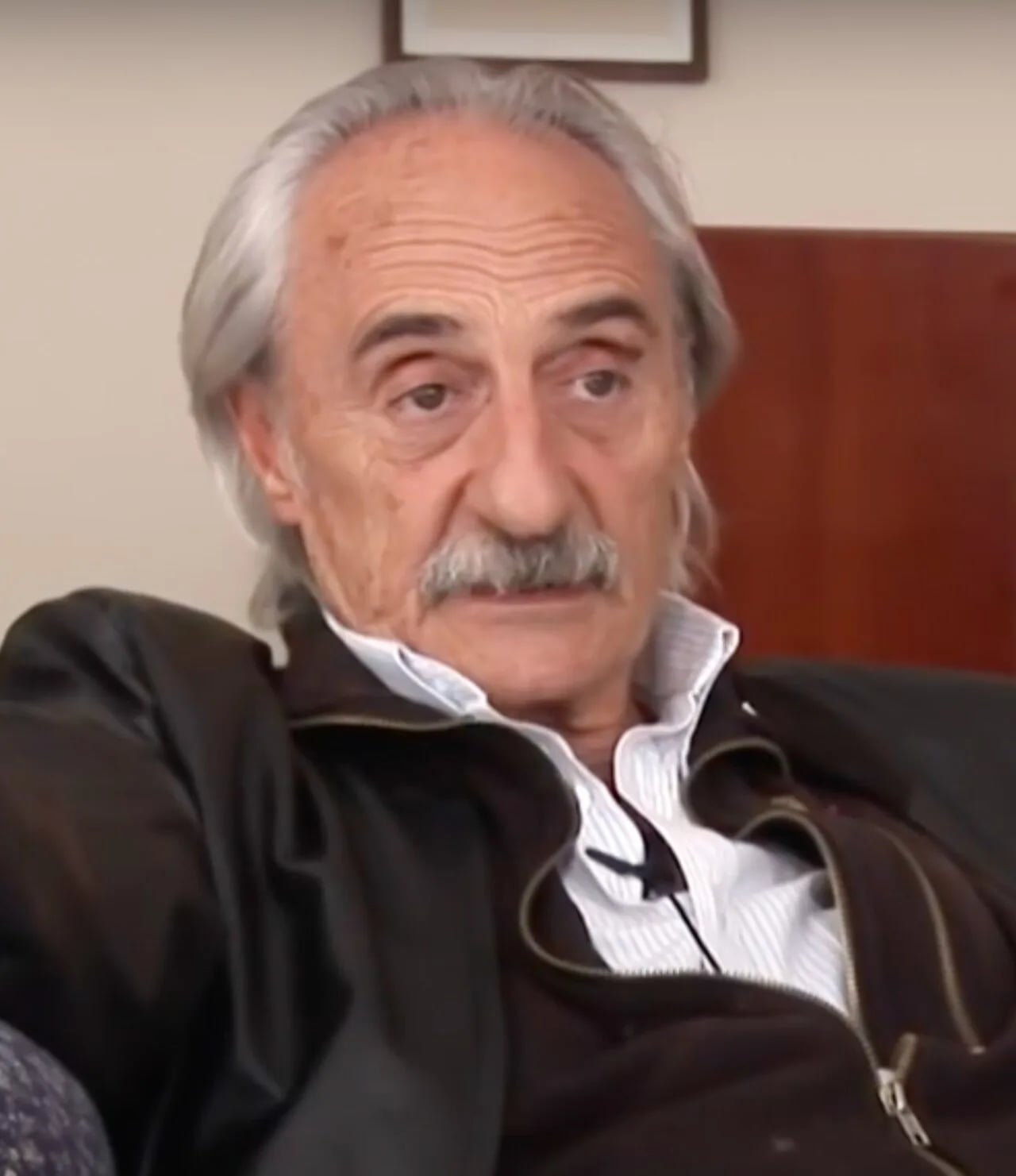 Porträt von Alfredo Molano (1944–2019) – Gedenkseite