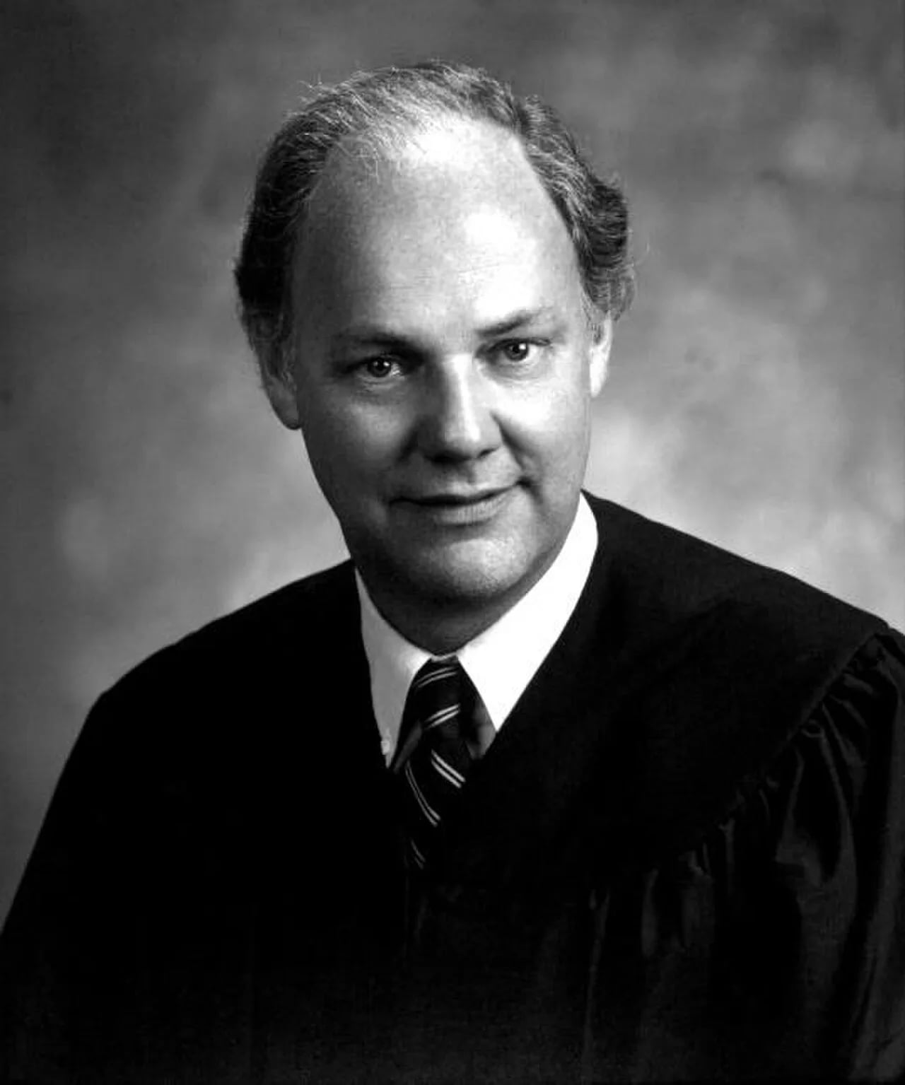 Portrait of Harry Daniel Leinenweber (1937–2024) – memorial page