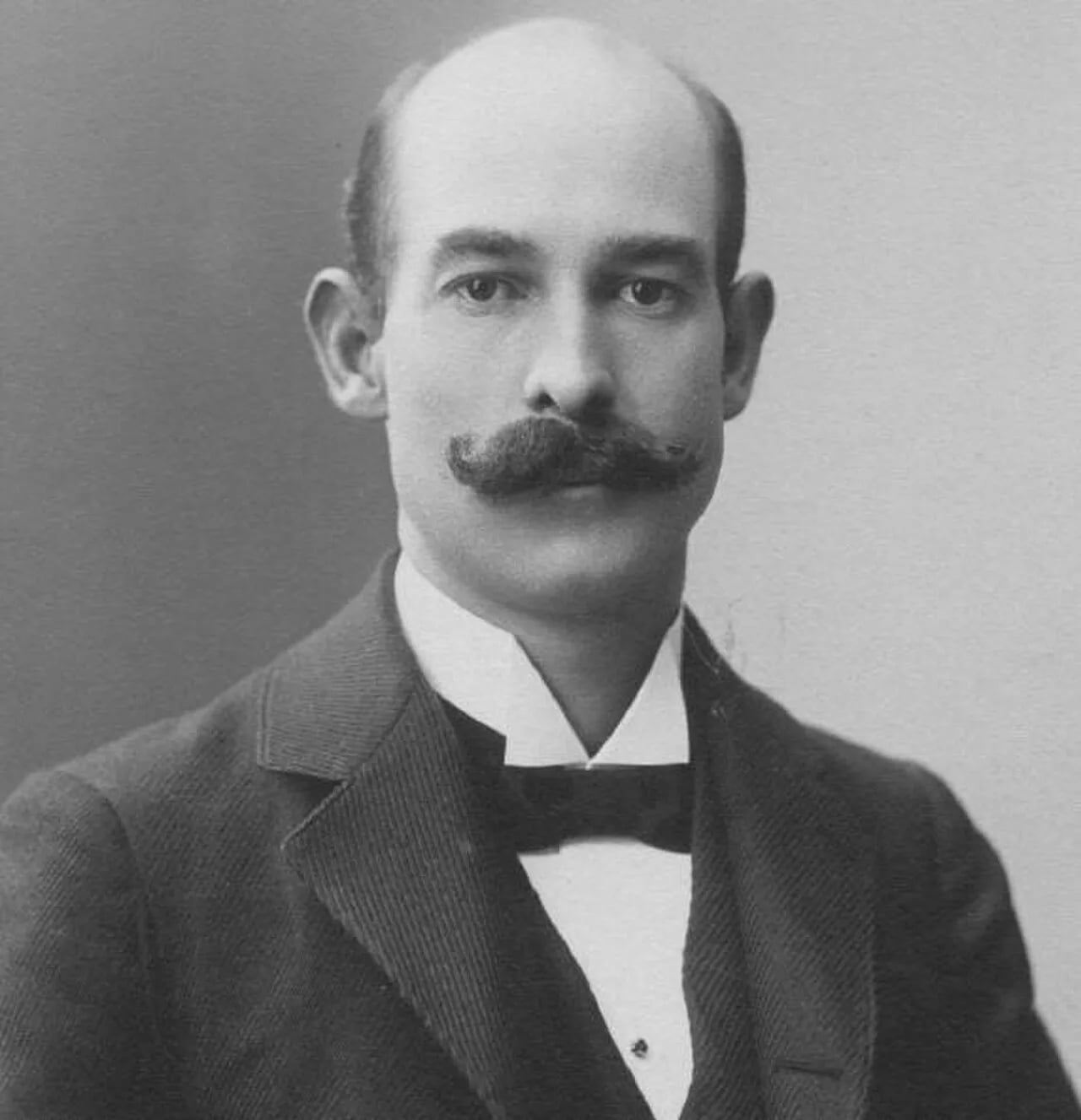 Portrait of Harry Hinde (1865–1942) – memorial page