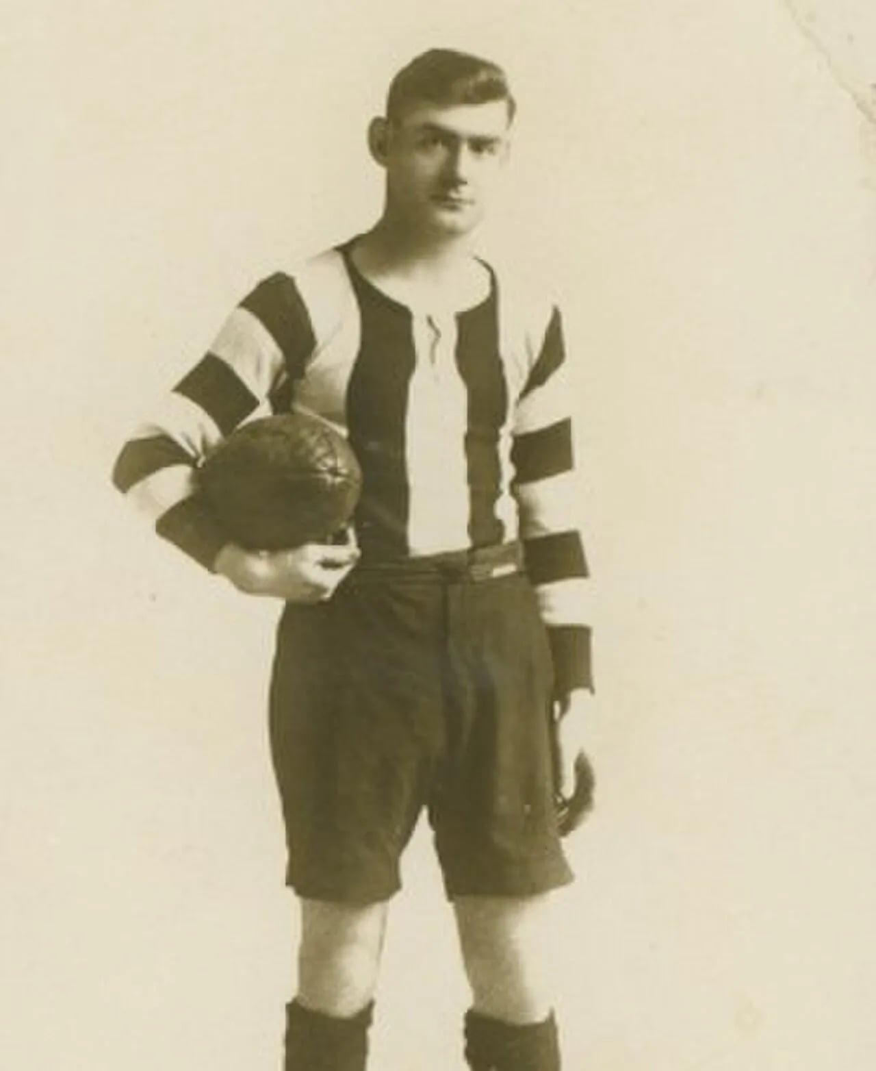 Porträt von Harry Saunders (1898–1930) – Gedenkseite