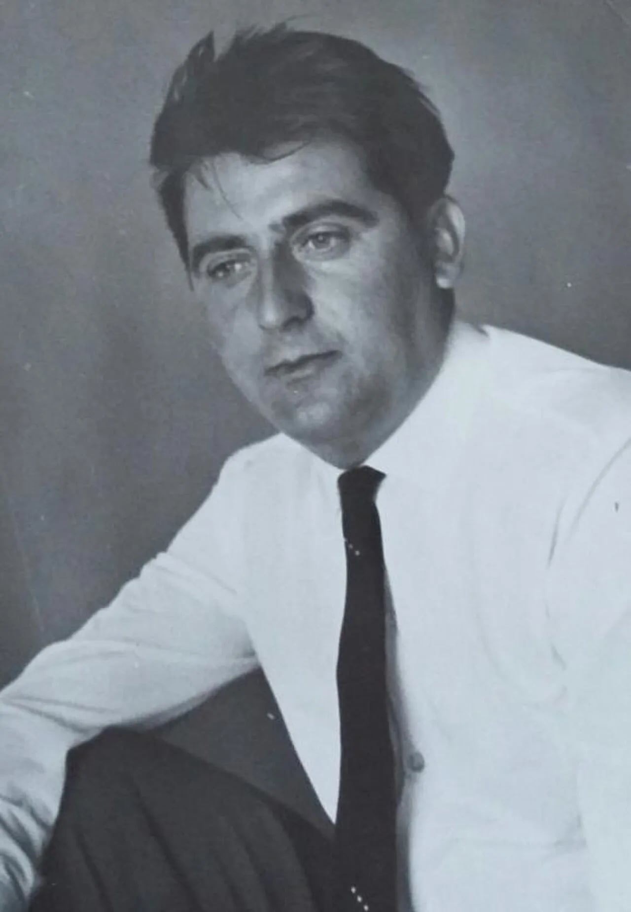 Portrait of Ilarie Hinoveanu (1934–2013) – memorial page