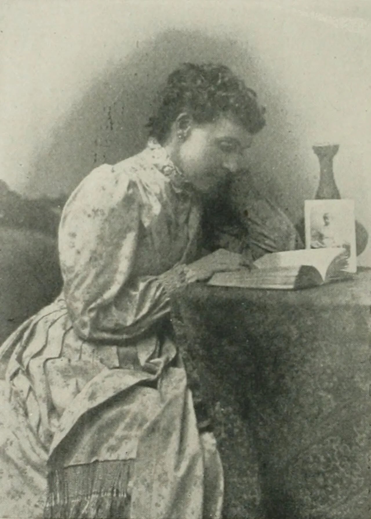 Portrait of Antoinette Van Hoesen Wakeman (1847–1921) – memorial page