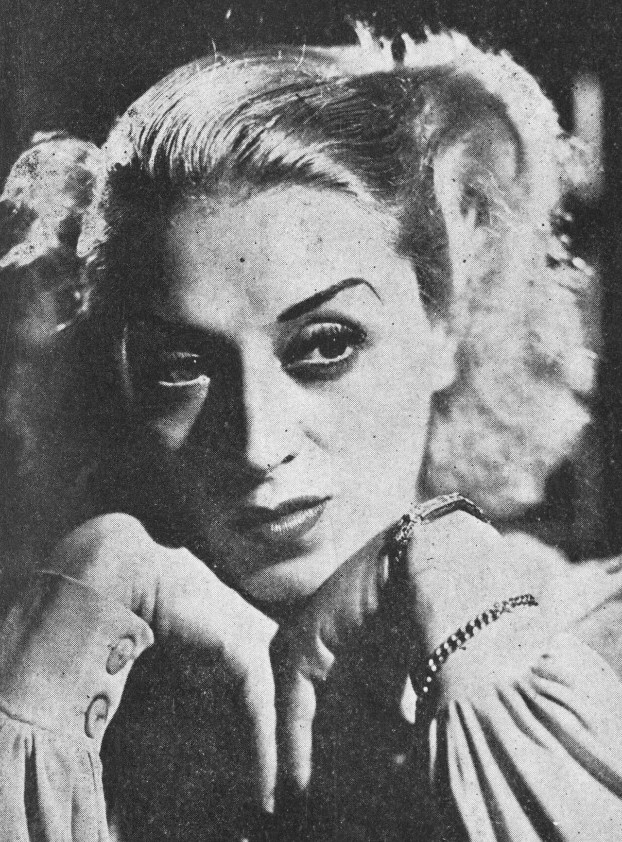 Portrait of Anita Blanch (1910–1983) – memorial page