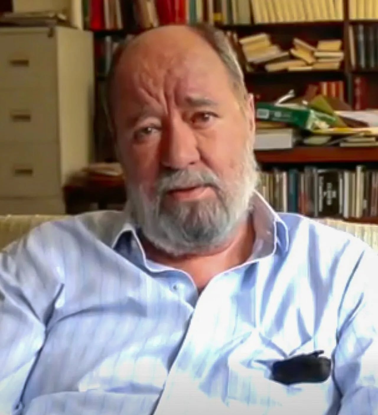 Porträt von Antonio Caballero Holguín (1945–2021) – Gedenkseite