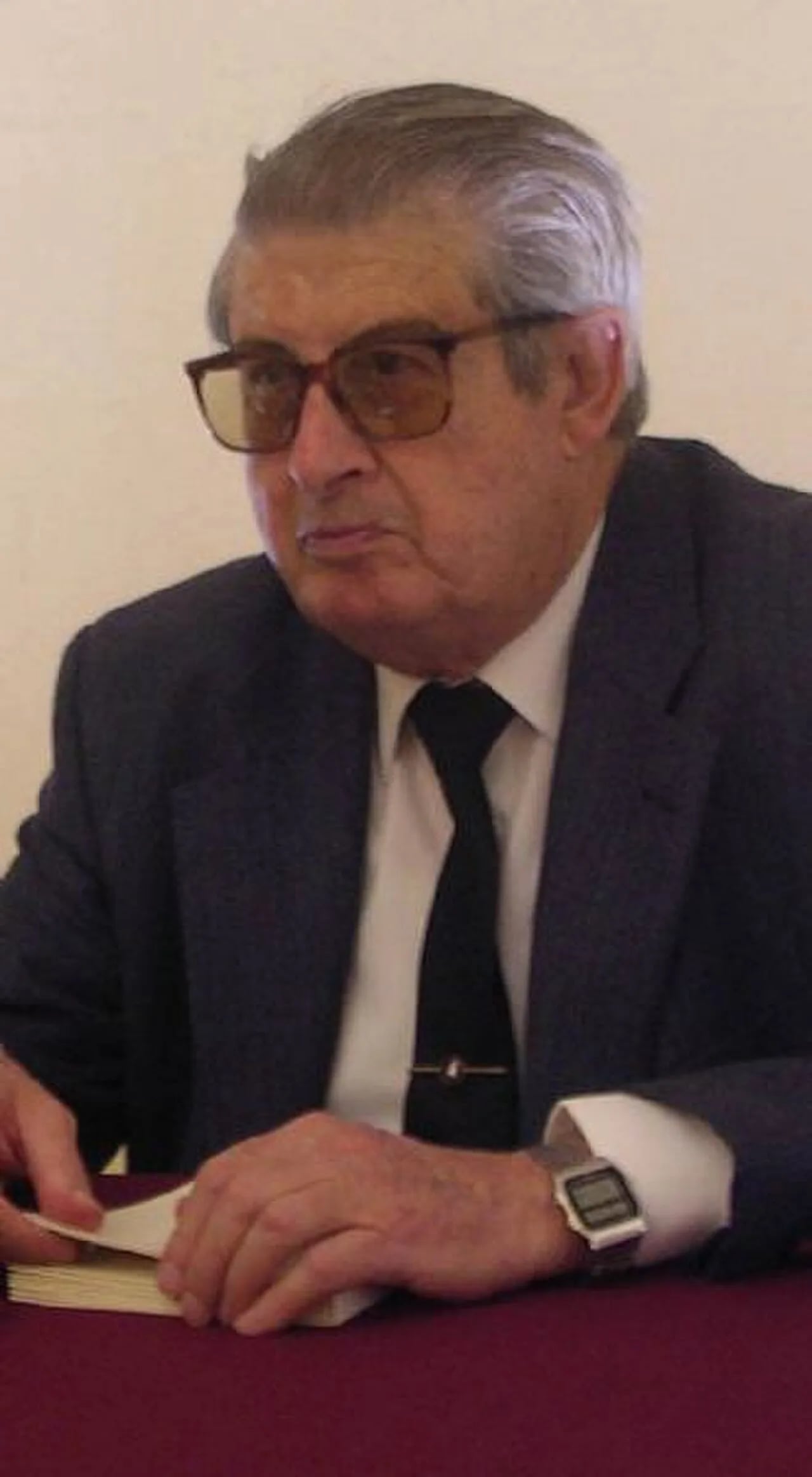 Porträt von Antonio Luis Baena (1932–2011) – Gedenkseite