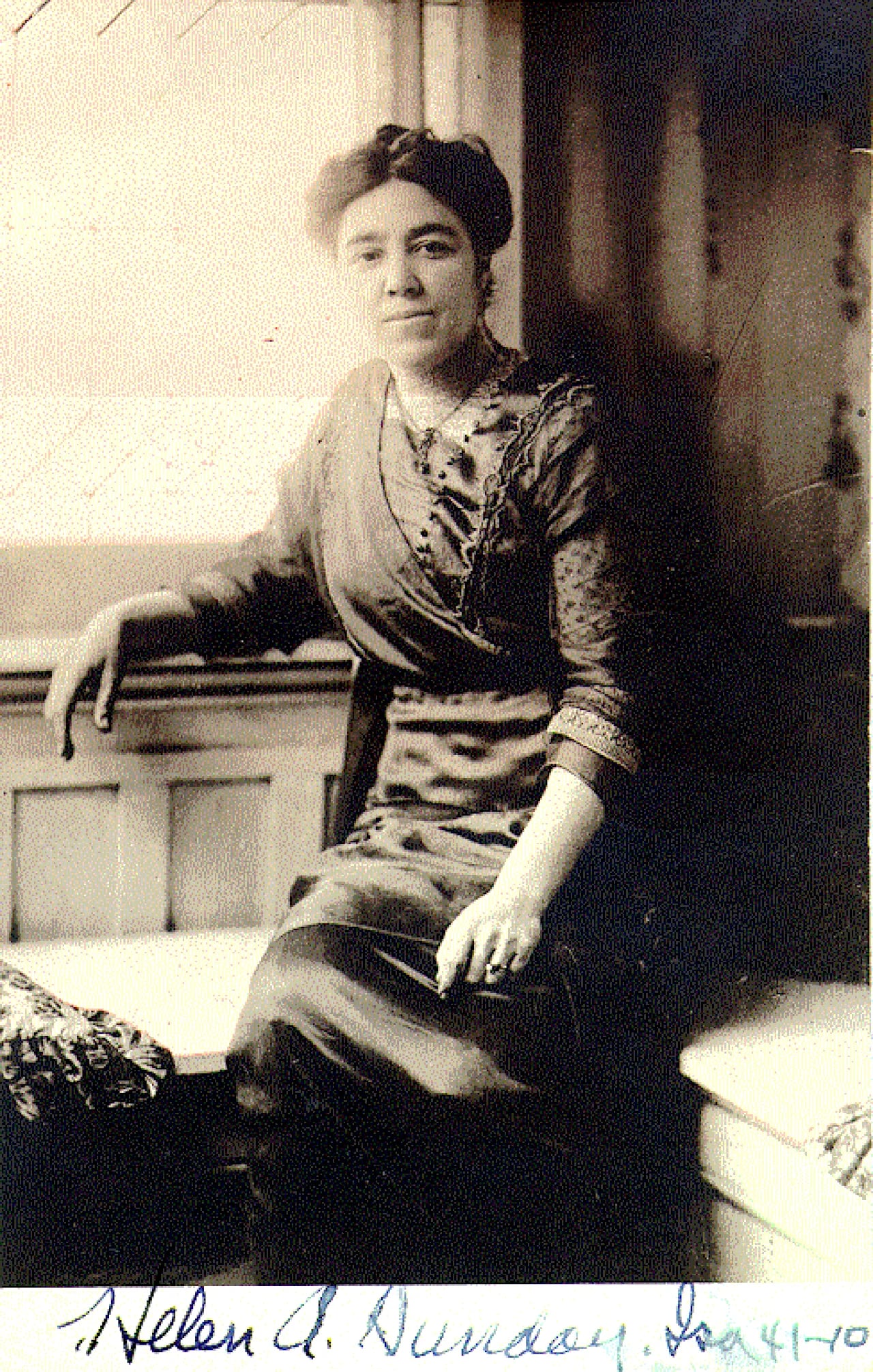 Portrait of Helen Thompson Sunday (1868–1957) – memorial page