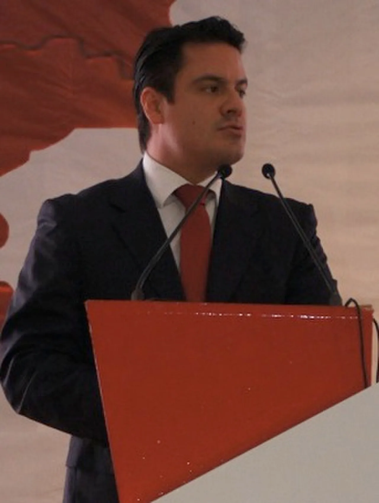 Porträt von Aristóteles Sandoval (1974–2020) – Gedenkseite