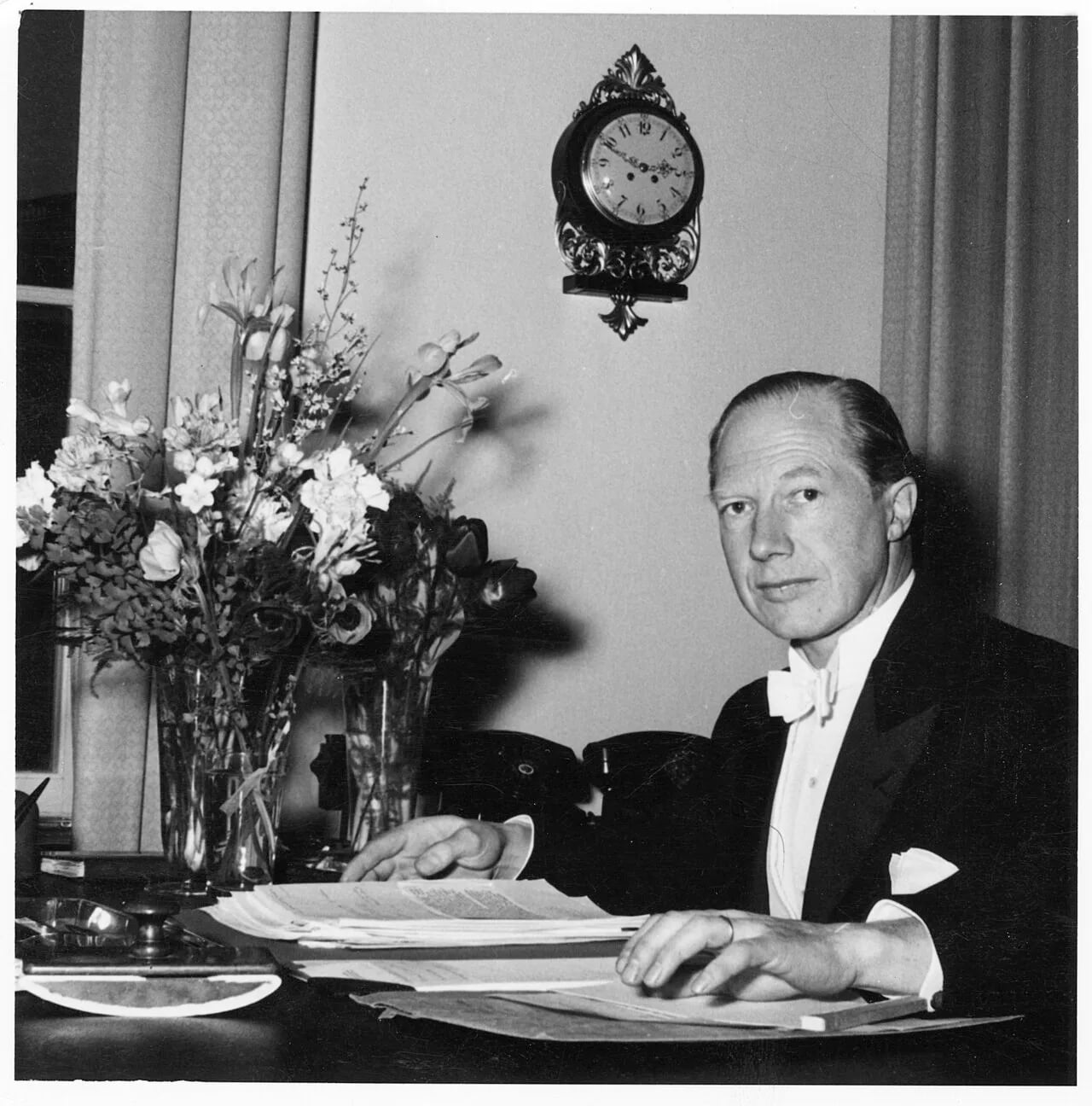 Portrait of Lars Eliasson (1914–2002) – memorial page