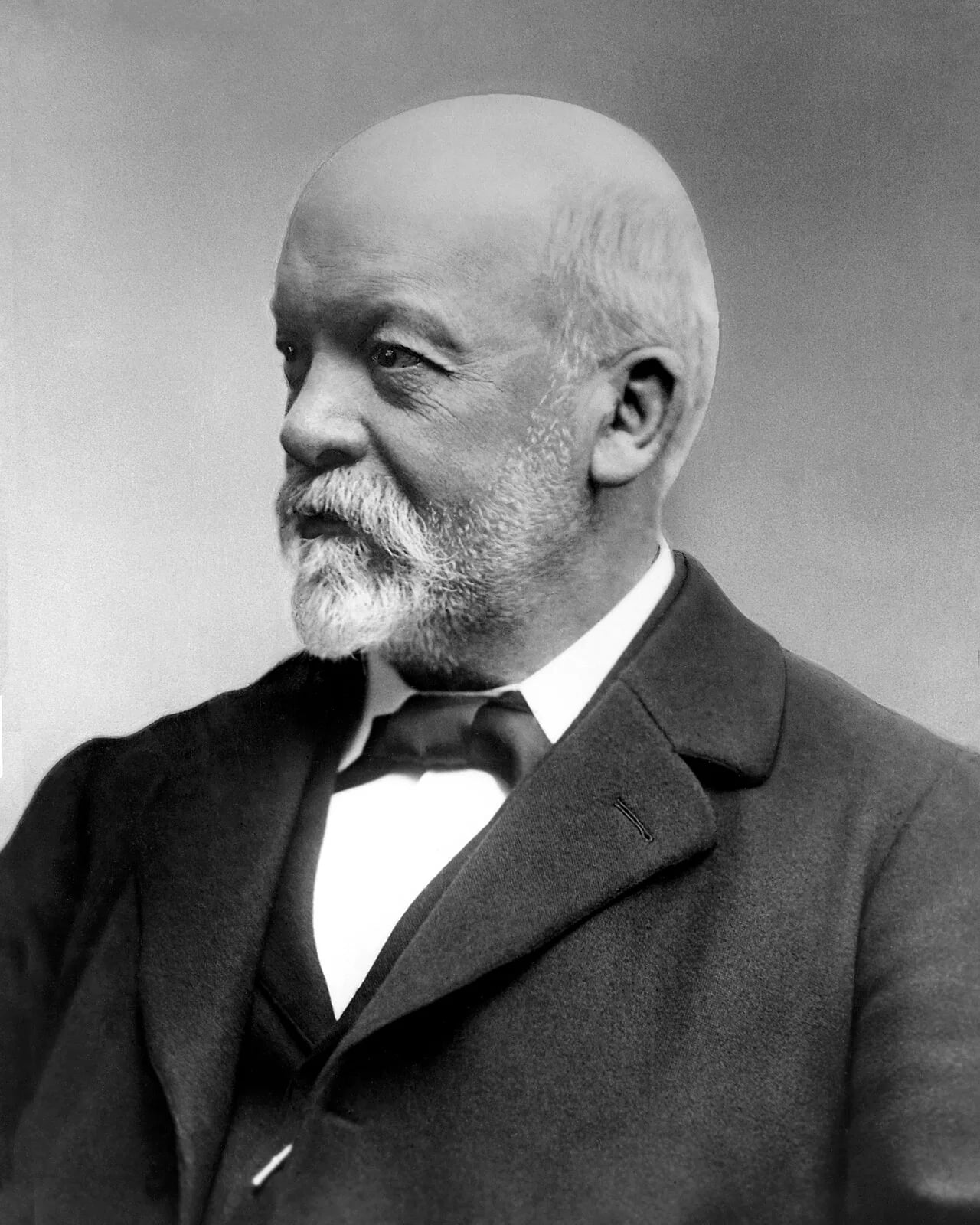 Portrait of Gottlieb Daimler (1834–1900) – memorial page