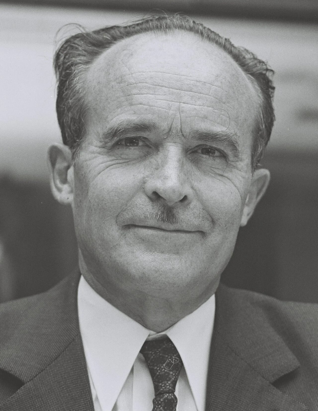 Portrait of Jean Sauvagnargues (1915–2002) – memorial page