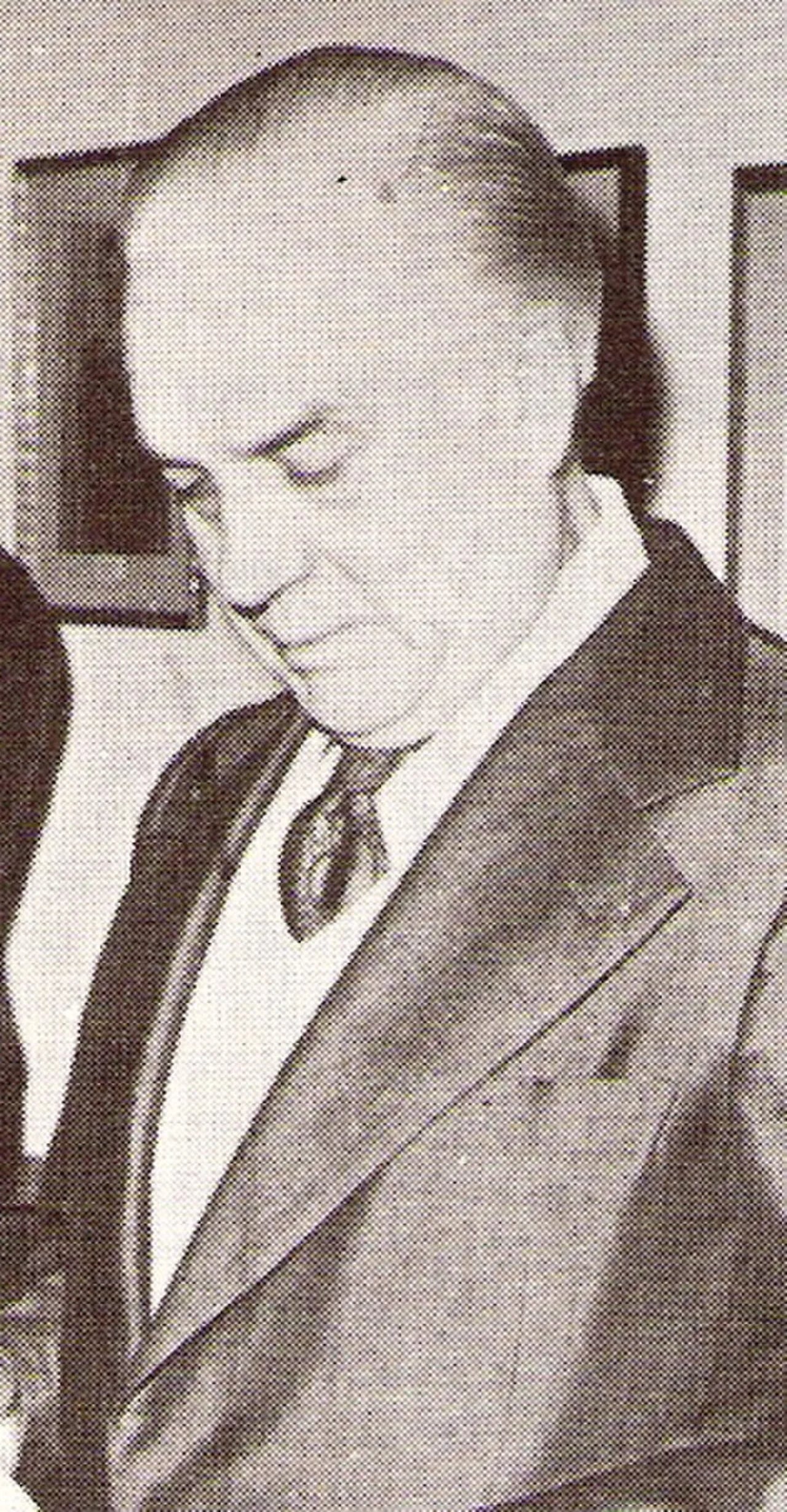 Portrait of Atols Tapia (1917–2001) – memorial page