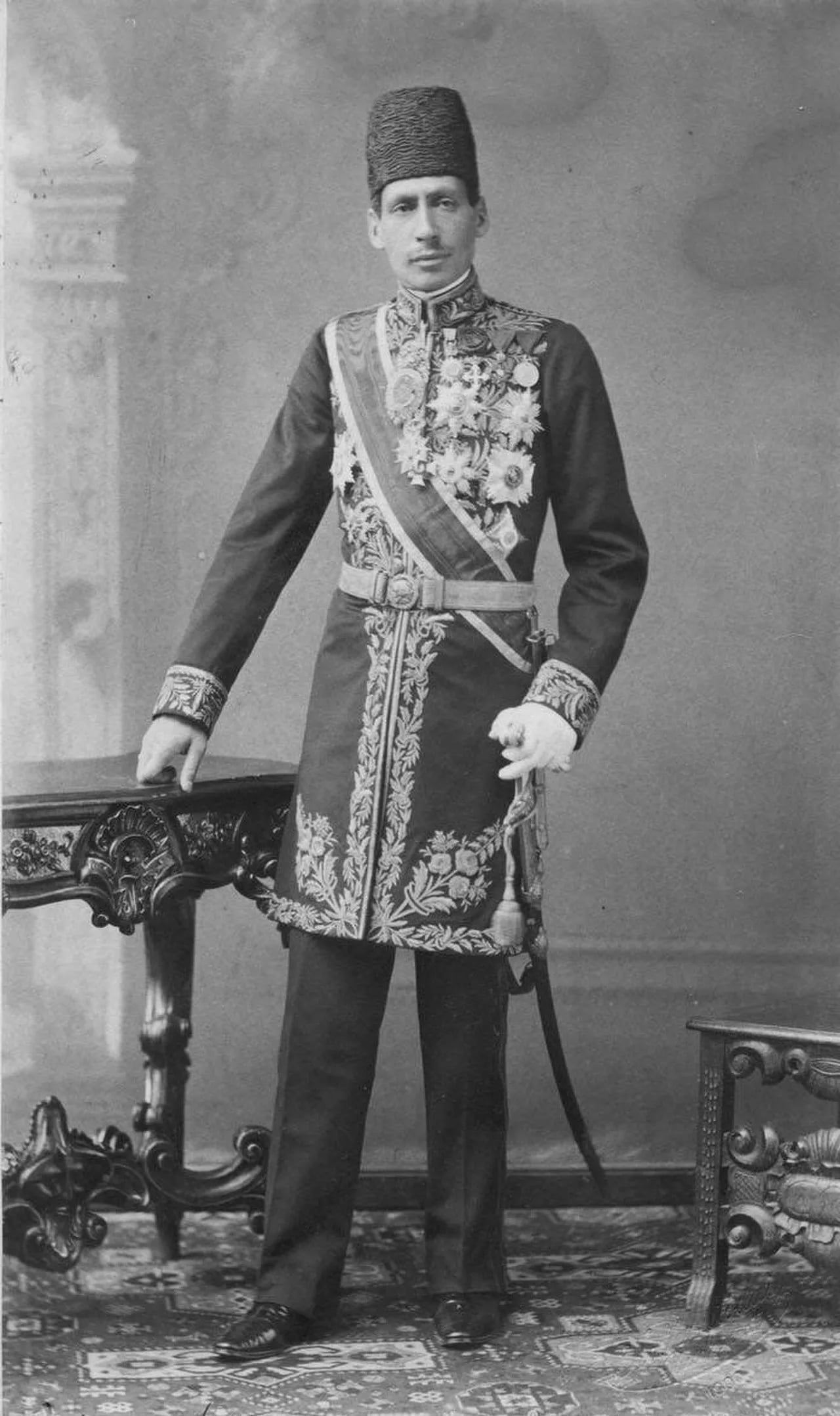 Porträt von Mirza Mehdi Khan Ghaffari (1860–1918) – Gedenkseite
