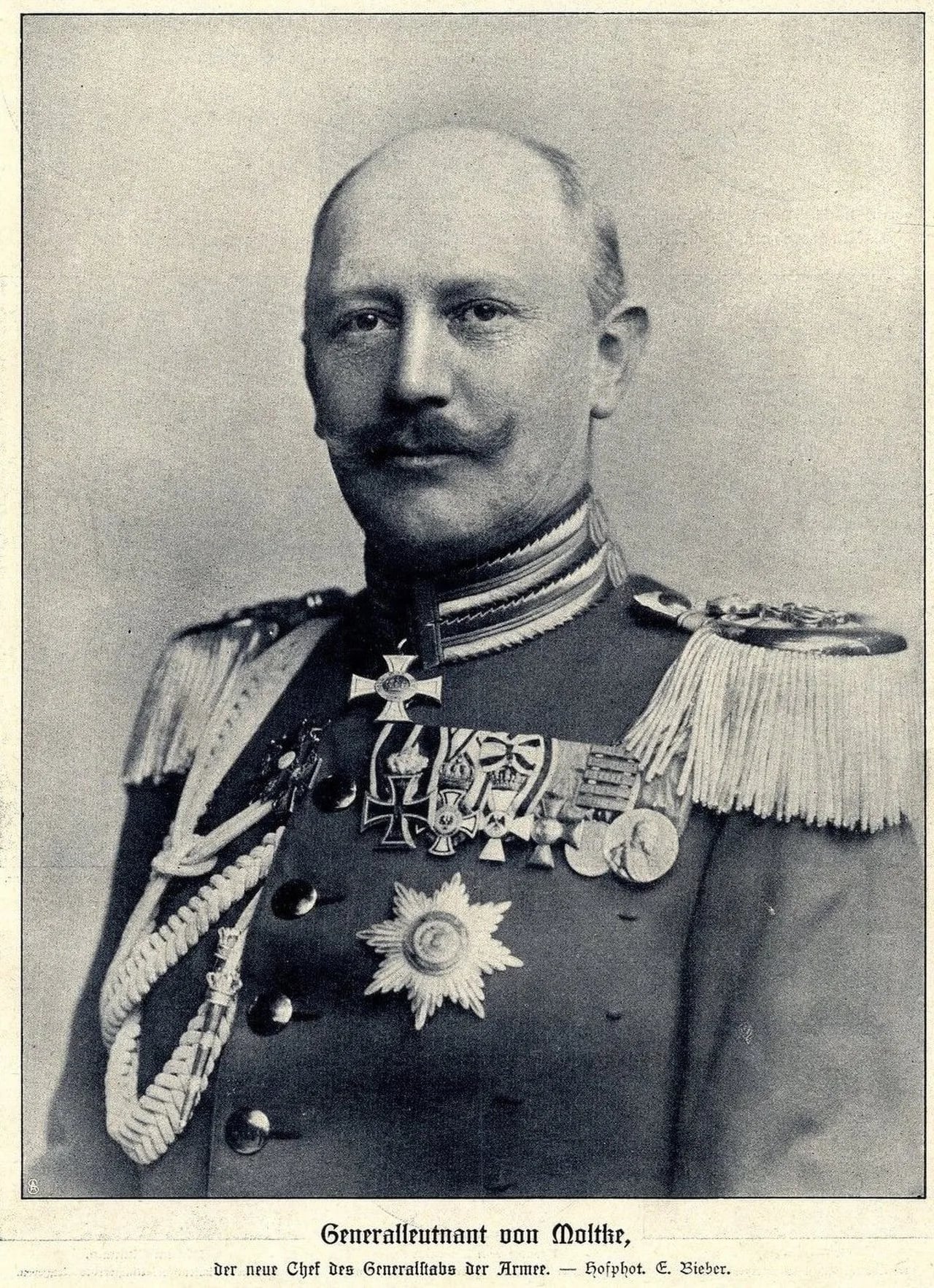 Porträt von Helmuth Johannes Ludwig von Moltke (1848–1916) – Gedenkseite