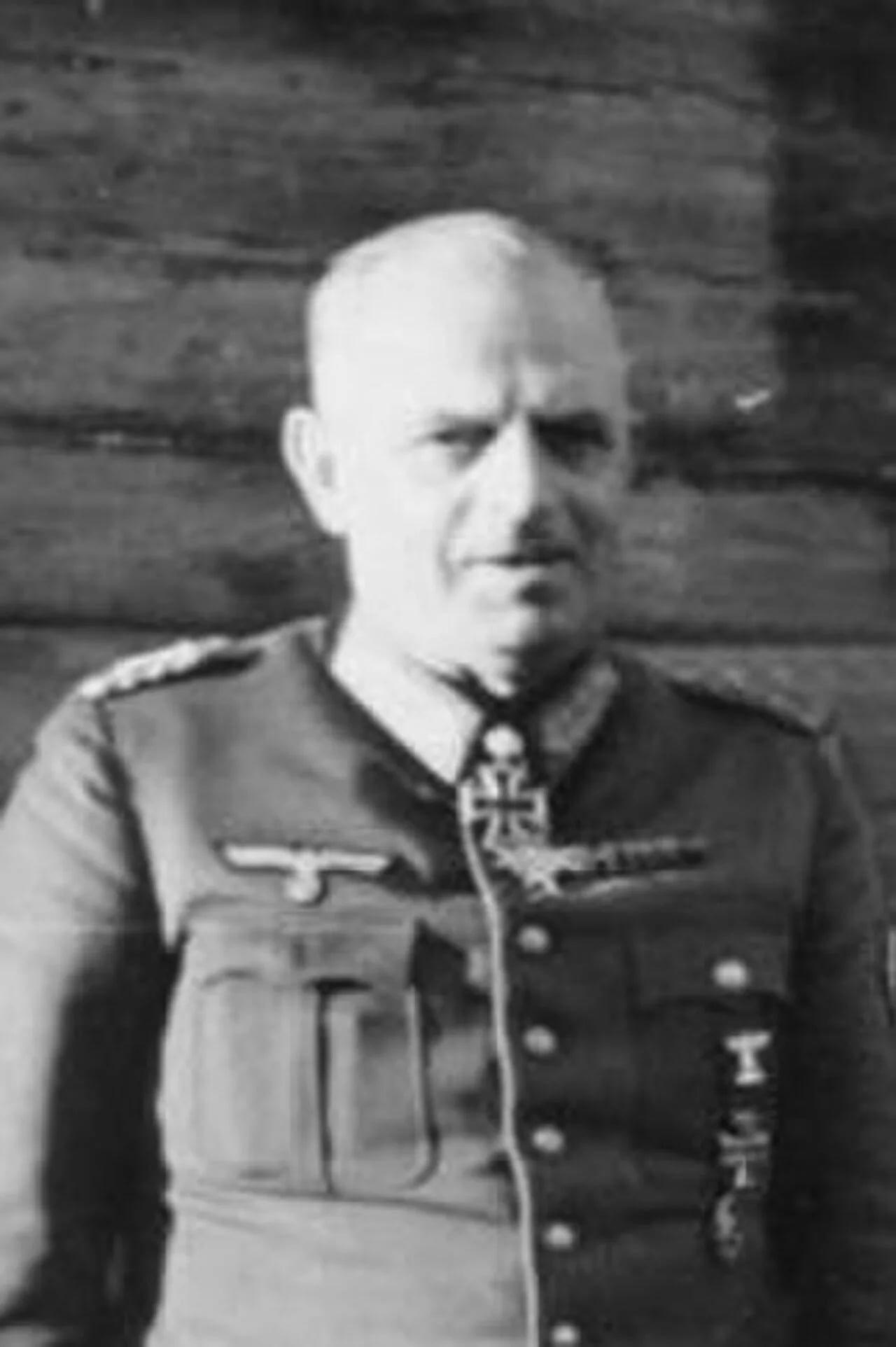 Portrait of Ernst Busch (1885–1945) – memorial page