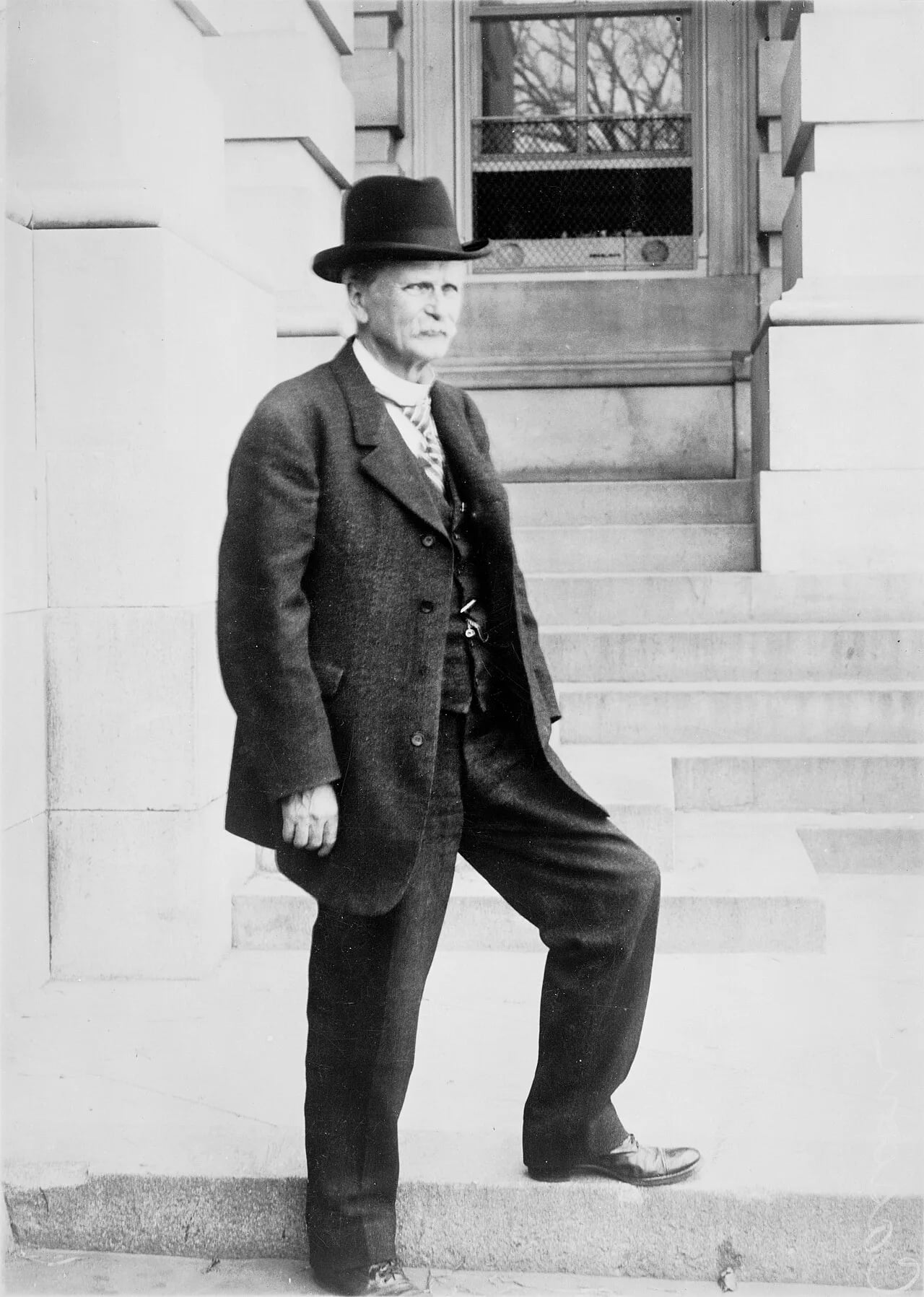 Porträt von Henry Casson (1843–1912) – Gedenkseite
