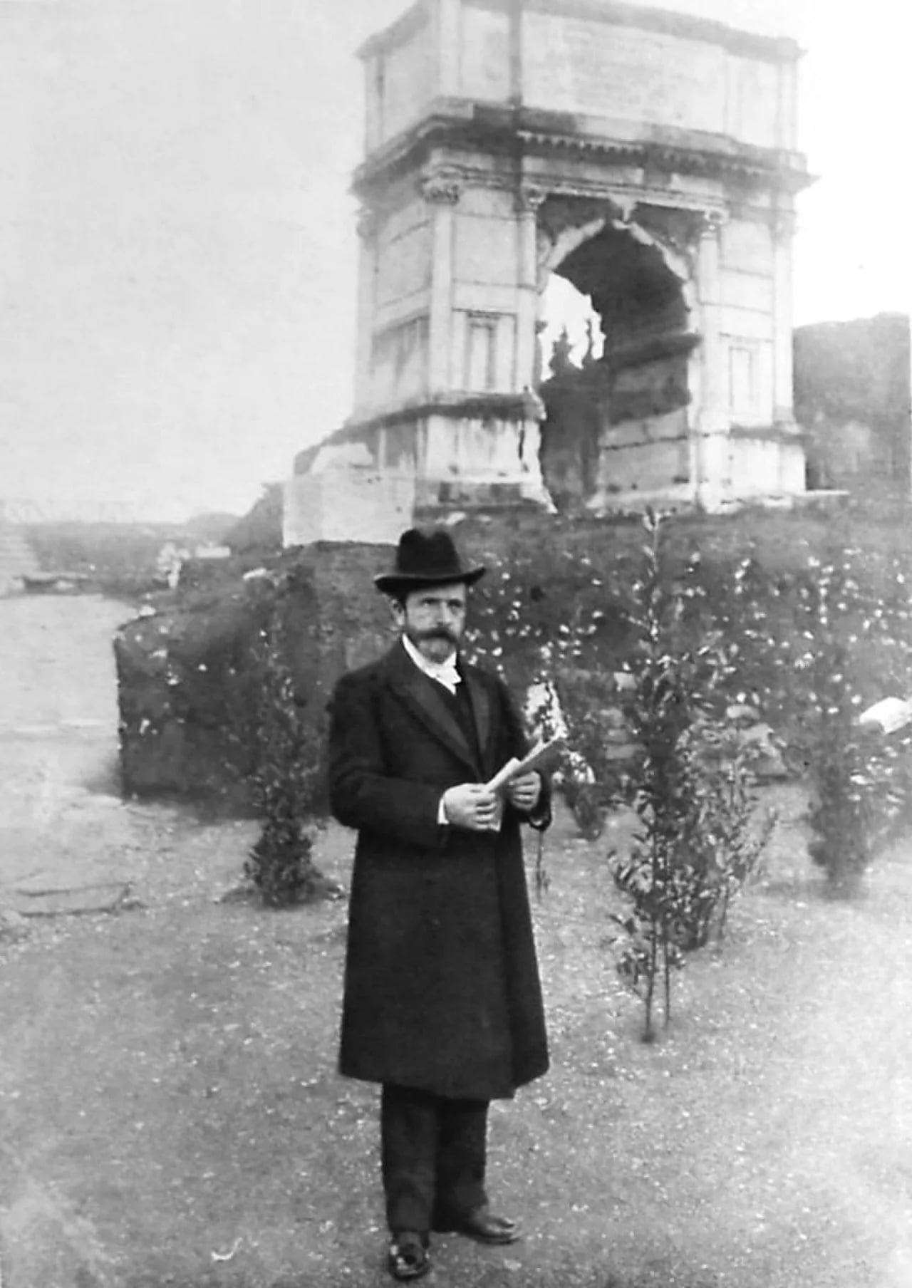 Portrait of Giacomo Boni (1859–1925) – memorial page