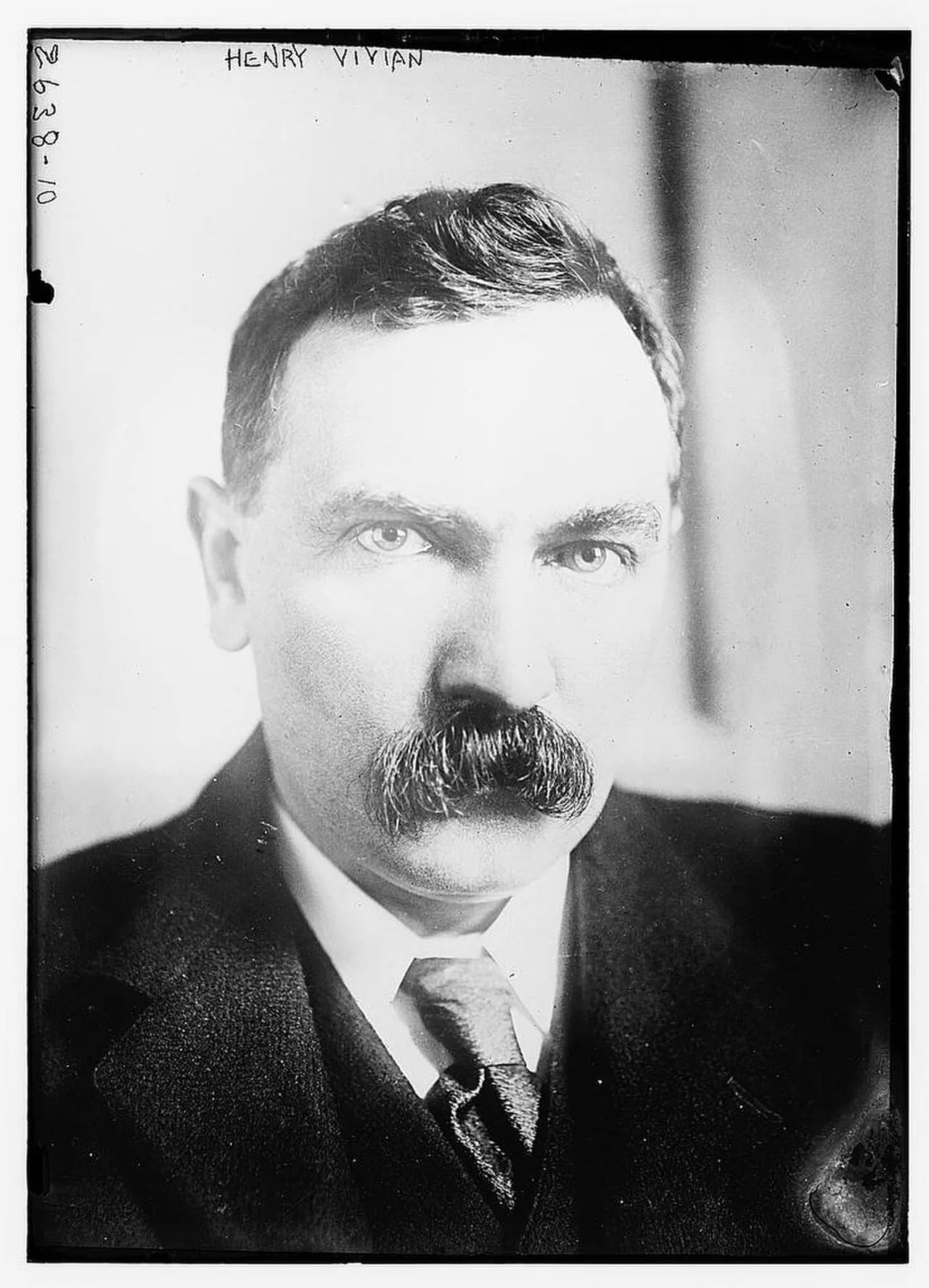 Portrait of Henry Harvey Vivian (1868–1930) – memorial page