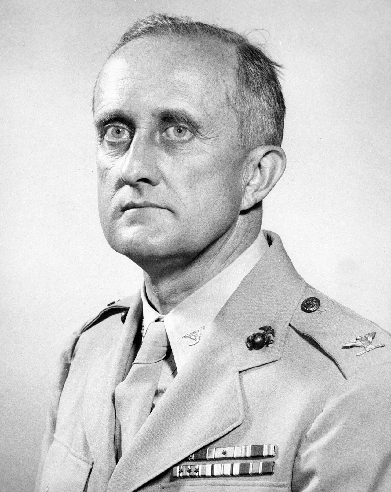 Porträt von St. Julien R. Marshall (1904–1989) – Gedenkseite