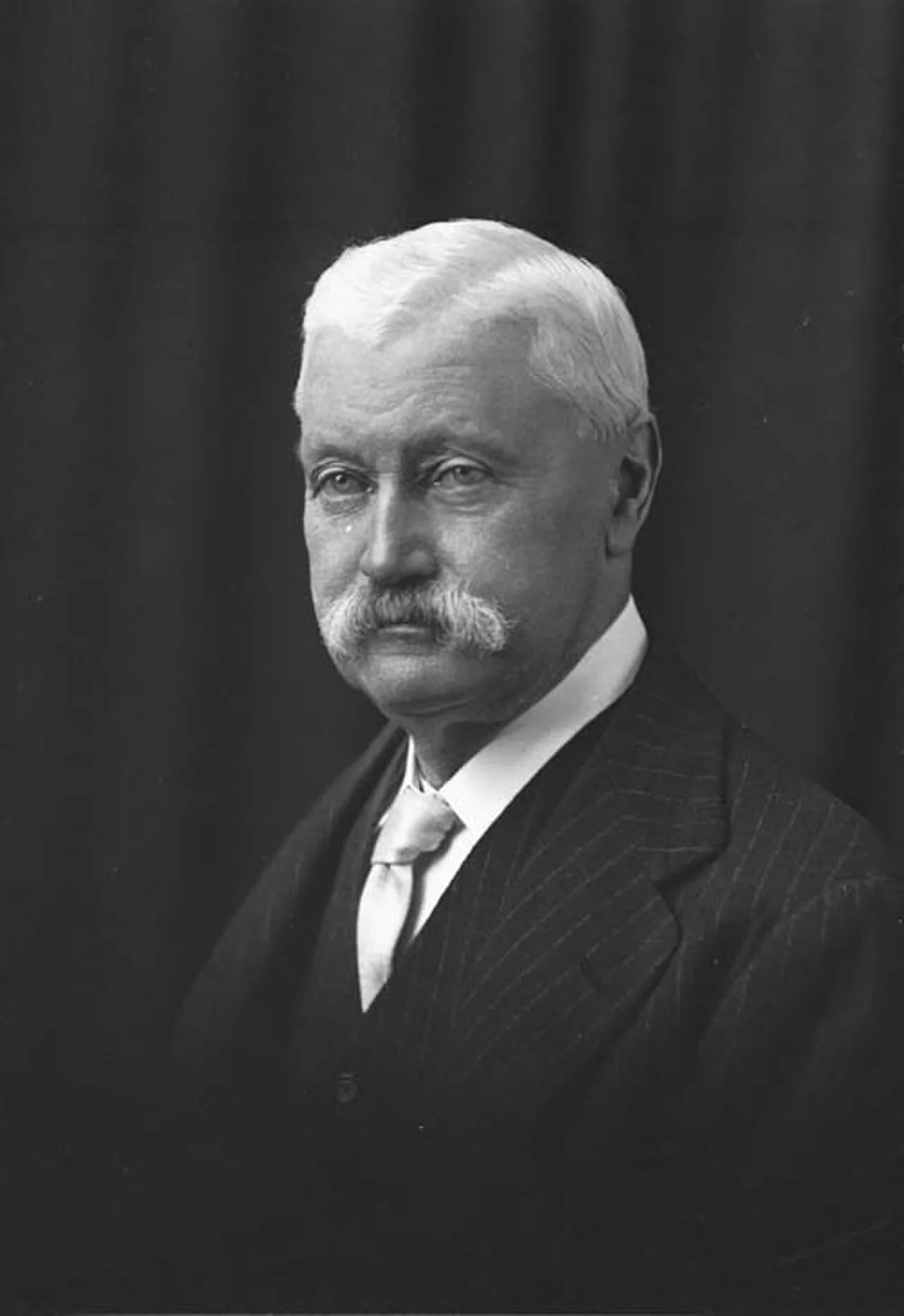 Porträt von Lindo Ferguson (1858–1948) – Gedenkseite