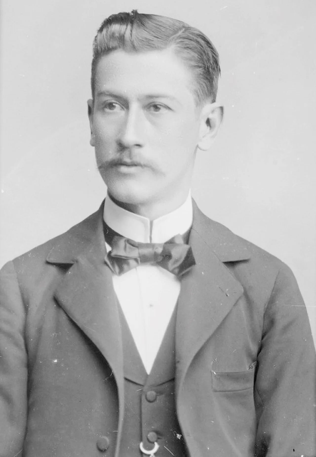 Portrait of Belisario Torres (1863–1912) – memorial page
